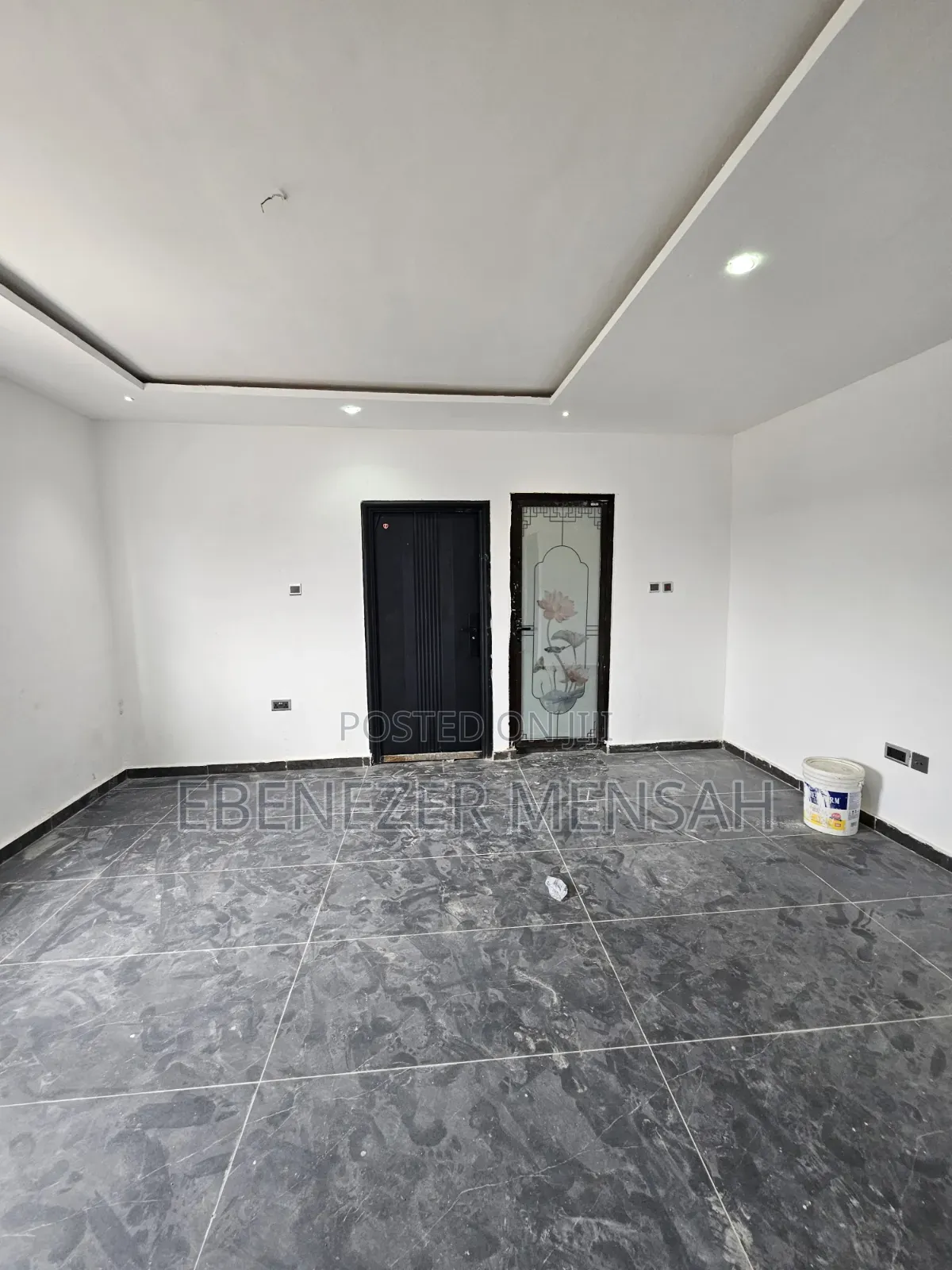 1bdrm Apartment in American House for rent