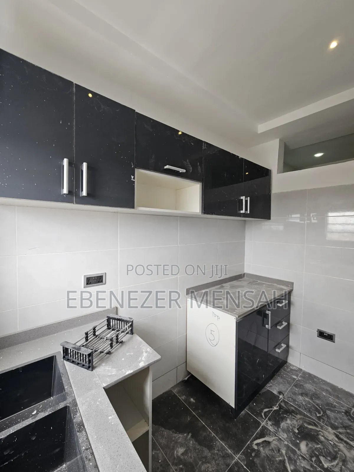 1bdrm Apartment in American House for rent