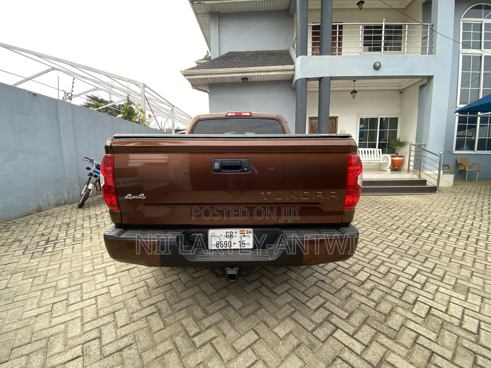 Toyota Tundra 1794 4dr CrewMax 4WD SB (5.7L 8cyl 6A) 2015 Brown