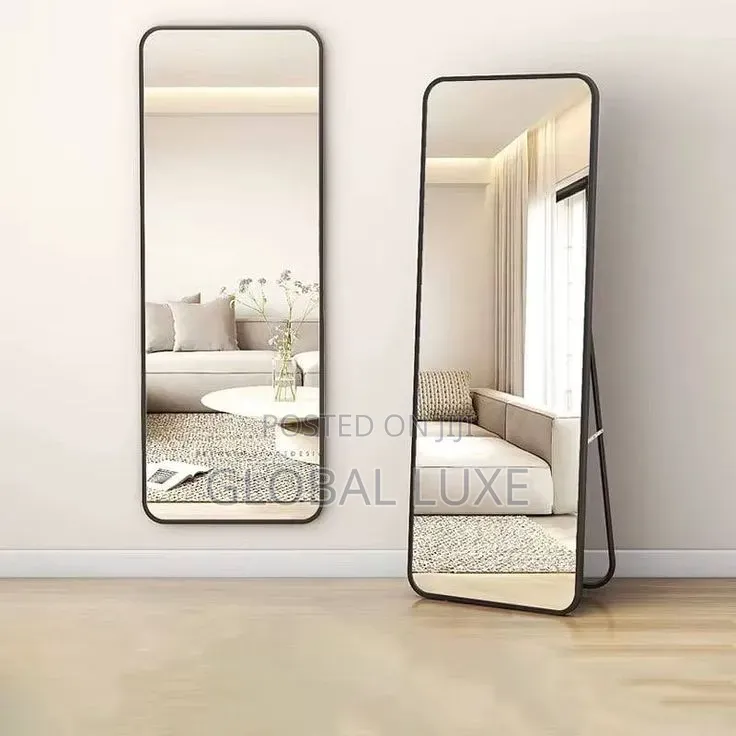 Modern Decorative Wall Mirror – Stylish Home Mirror