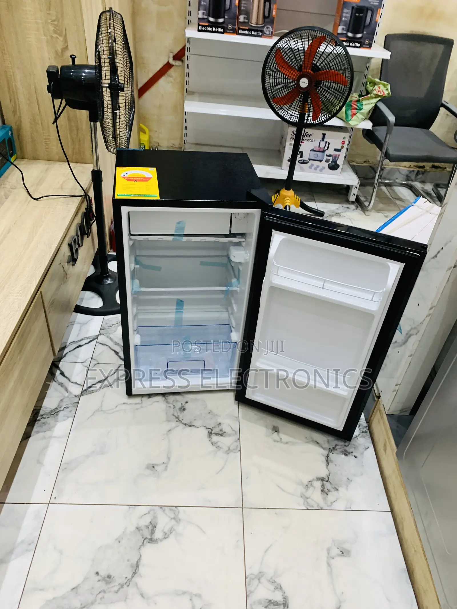 Lovely New Pearl 80Lit Table Top Fridge Black/Red PF-109 Single Door