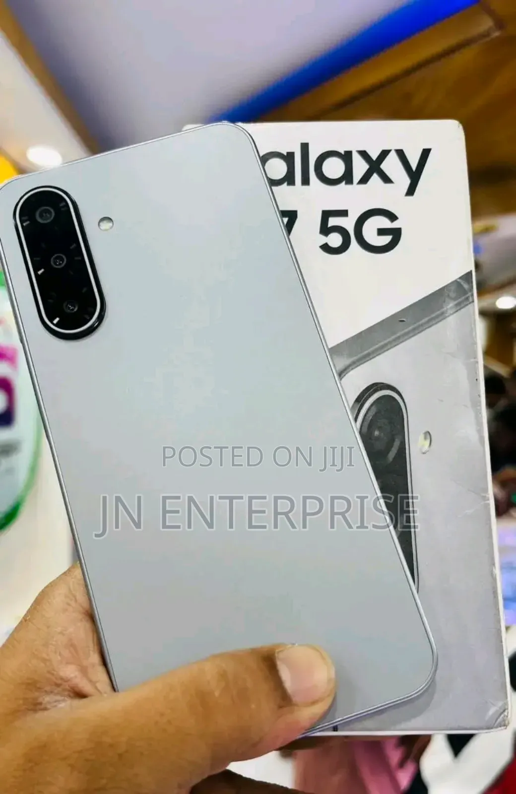 New Samsung Galaxy A17 5G 256 GB Gray