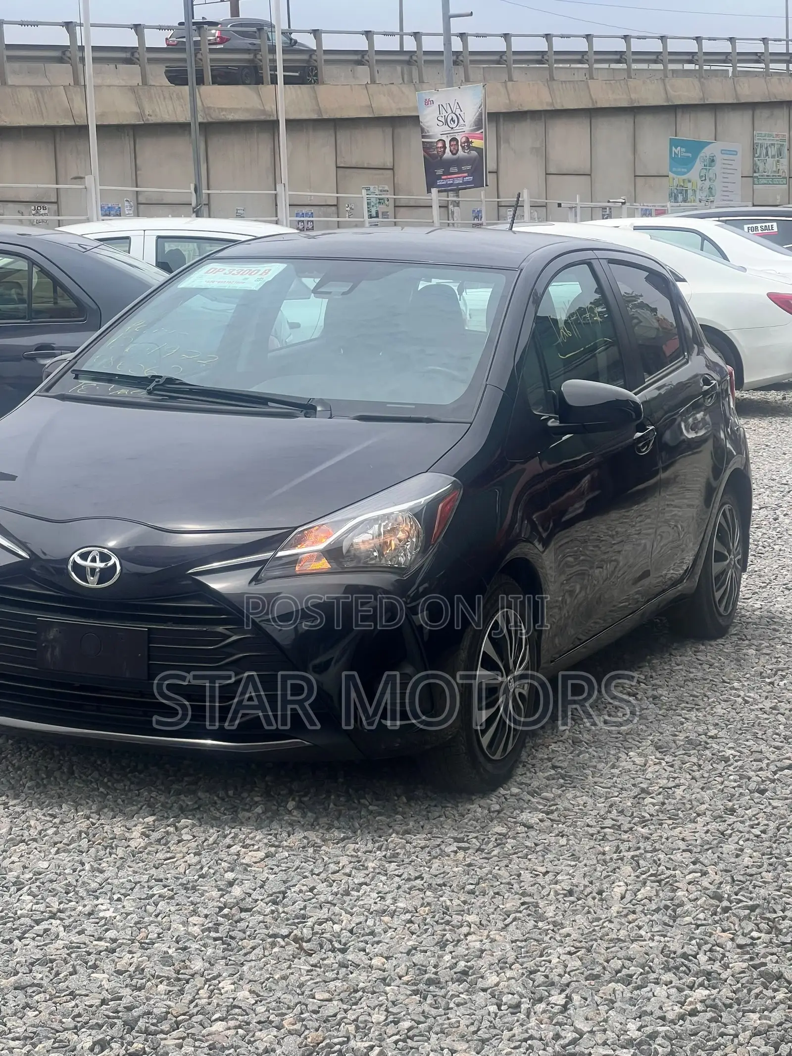 Toyota Yaris 2018 Black