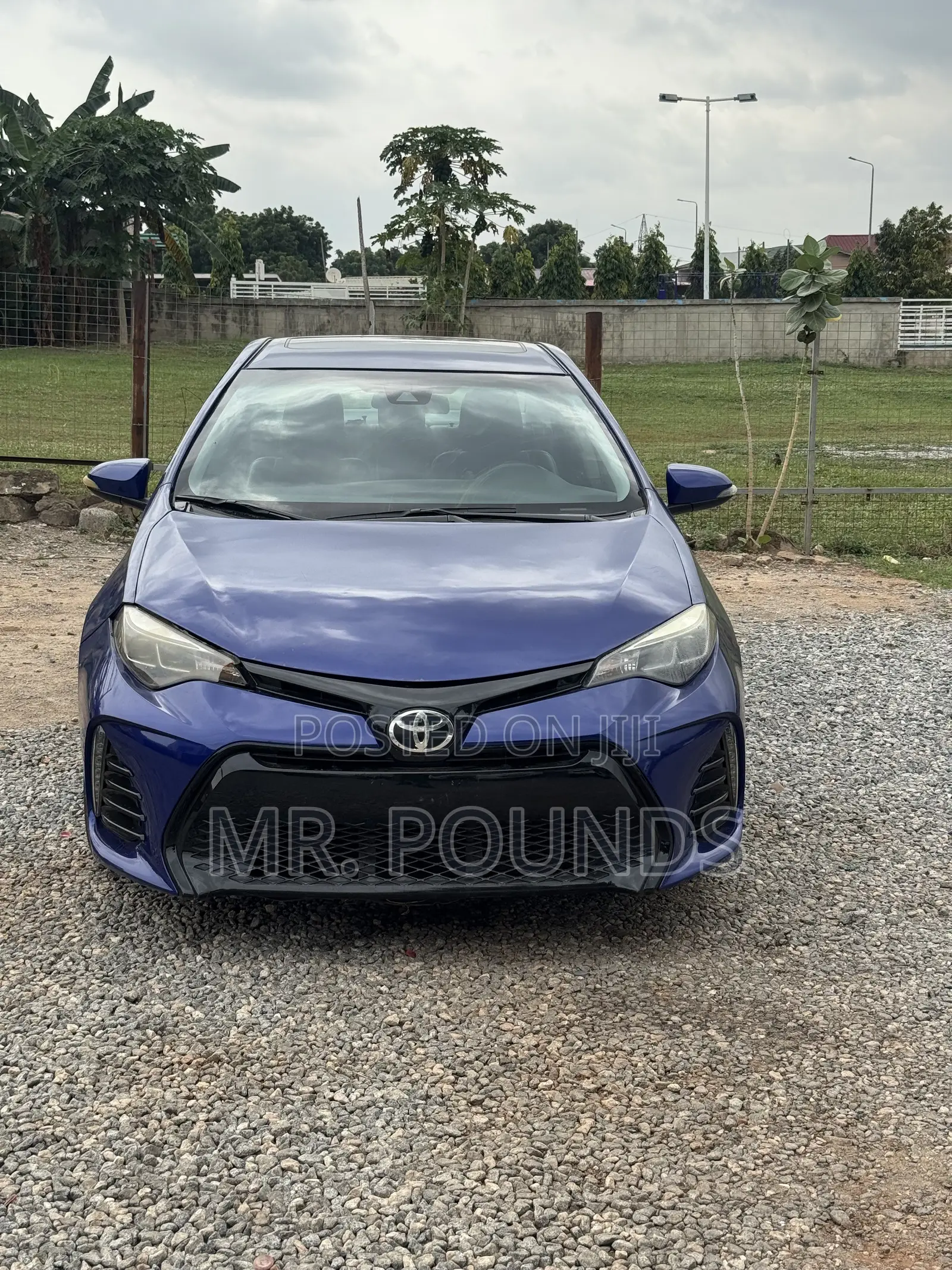 Toyota Corolla 2017 Blue