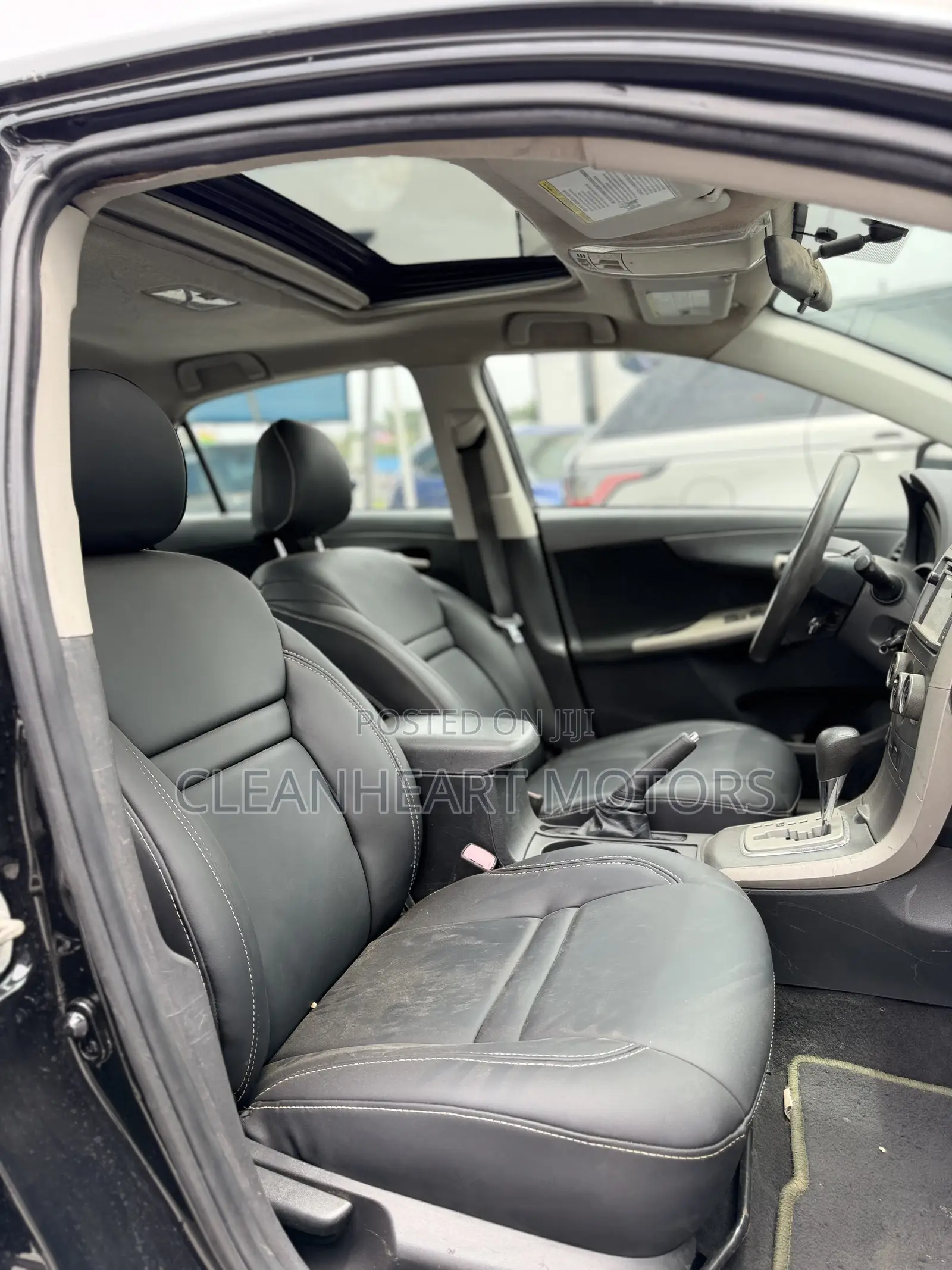 Toyota Corolla S 5-Speed 2013 Black