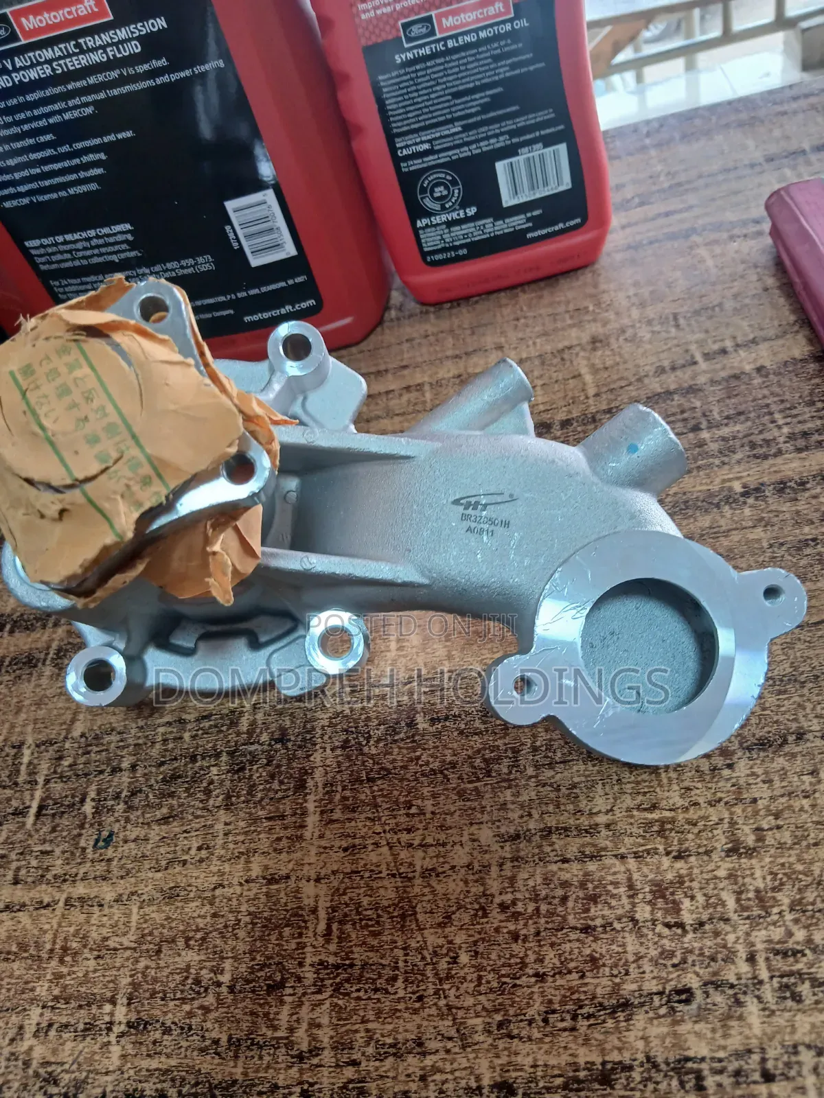Ford F150 Mustang Engine Water Pump - Engine Size 5.0L