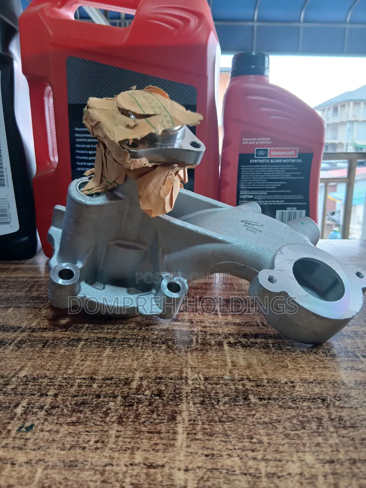 Ford F150 Mustang Engine Water Pump - Engine Size 5.0L