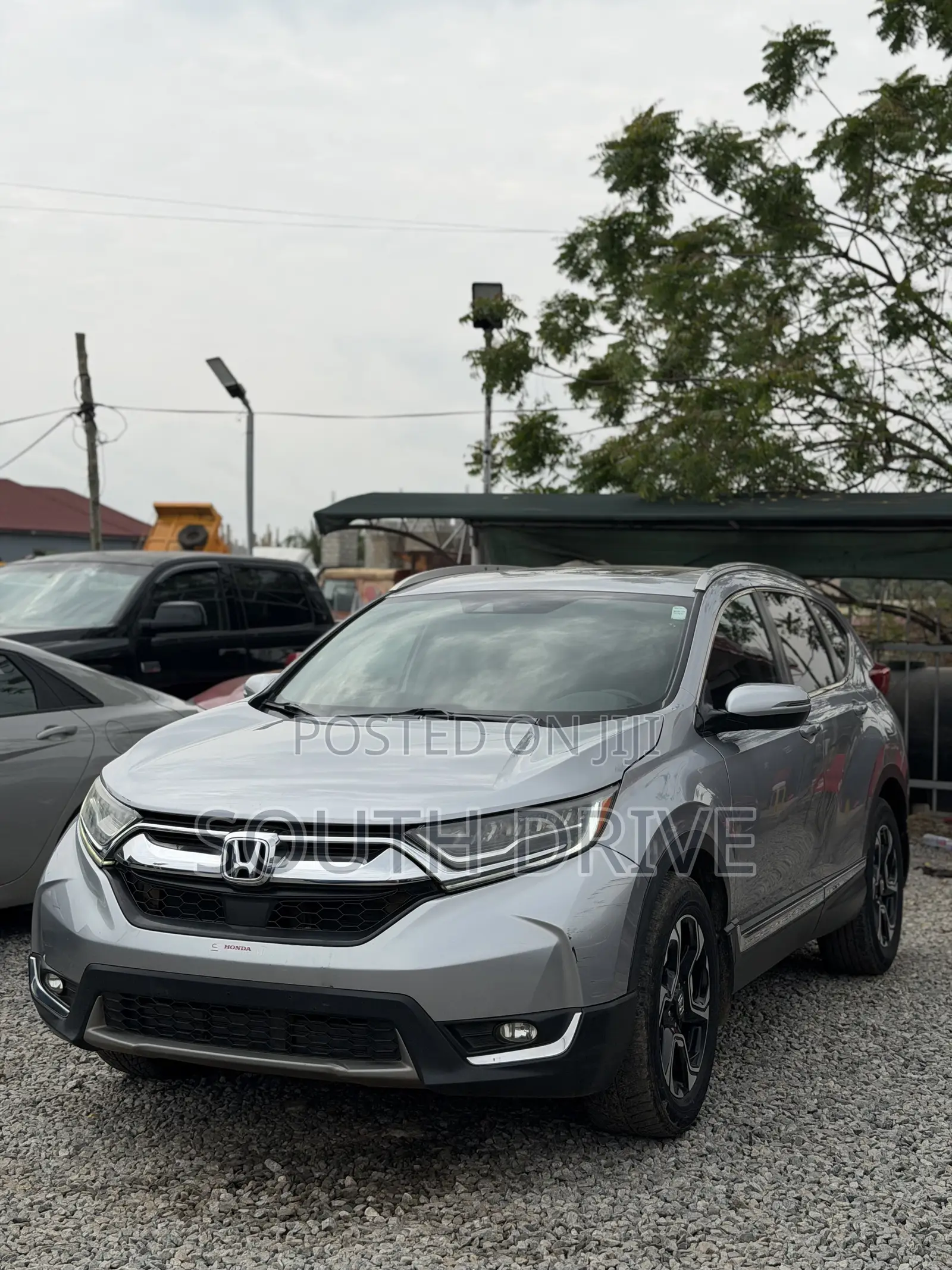Honda CR-V Touring AWD 2019 Silver