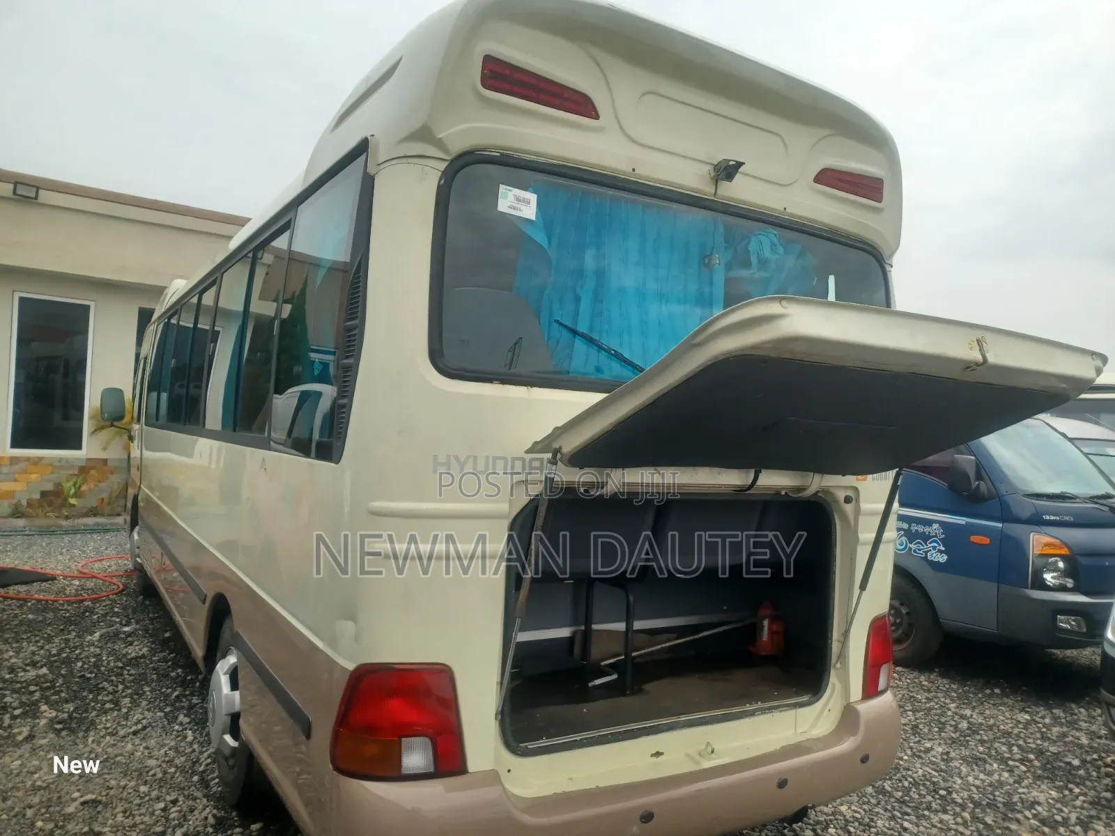Hyundai County 2015 Beige