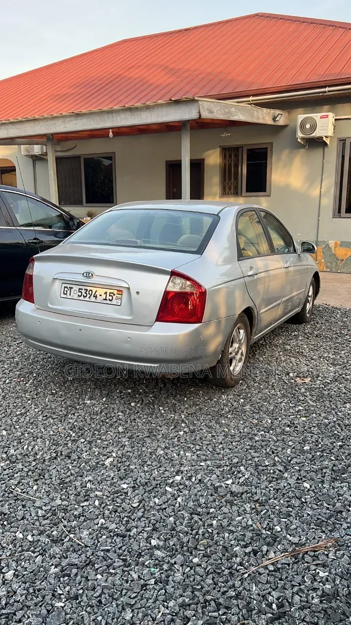 Kia Spectra 2005 Silver