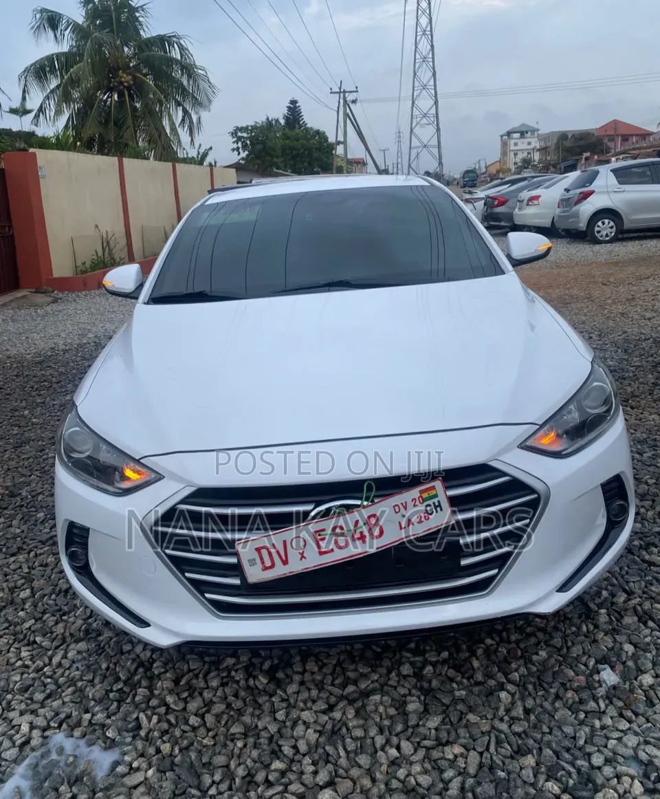 Hyundai Elantra 2018 White