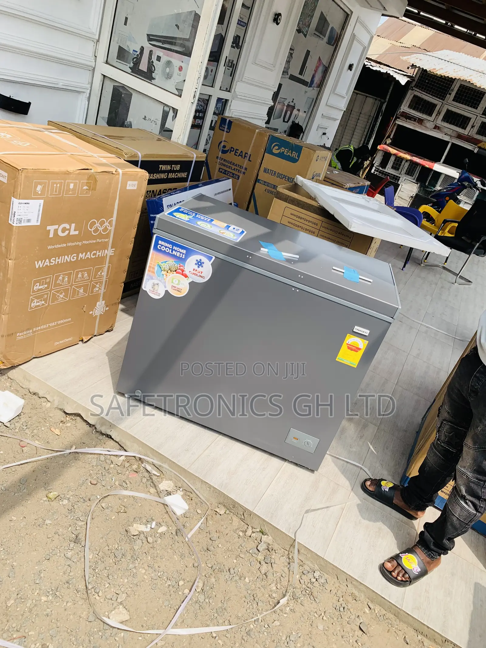 Kindly Check Nasco NAS-300FL 250L Single-Door Electric Chest Freezer
