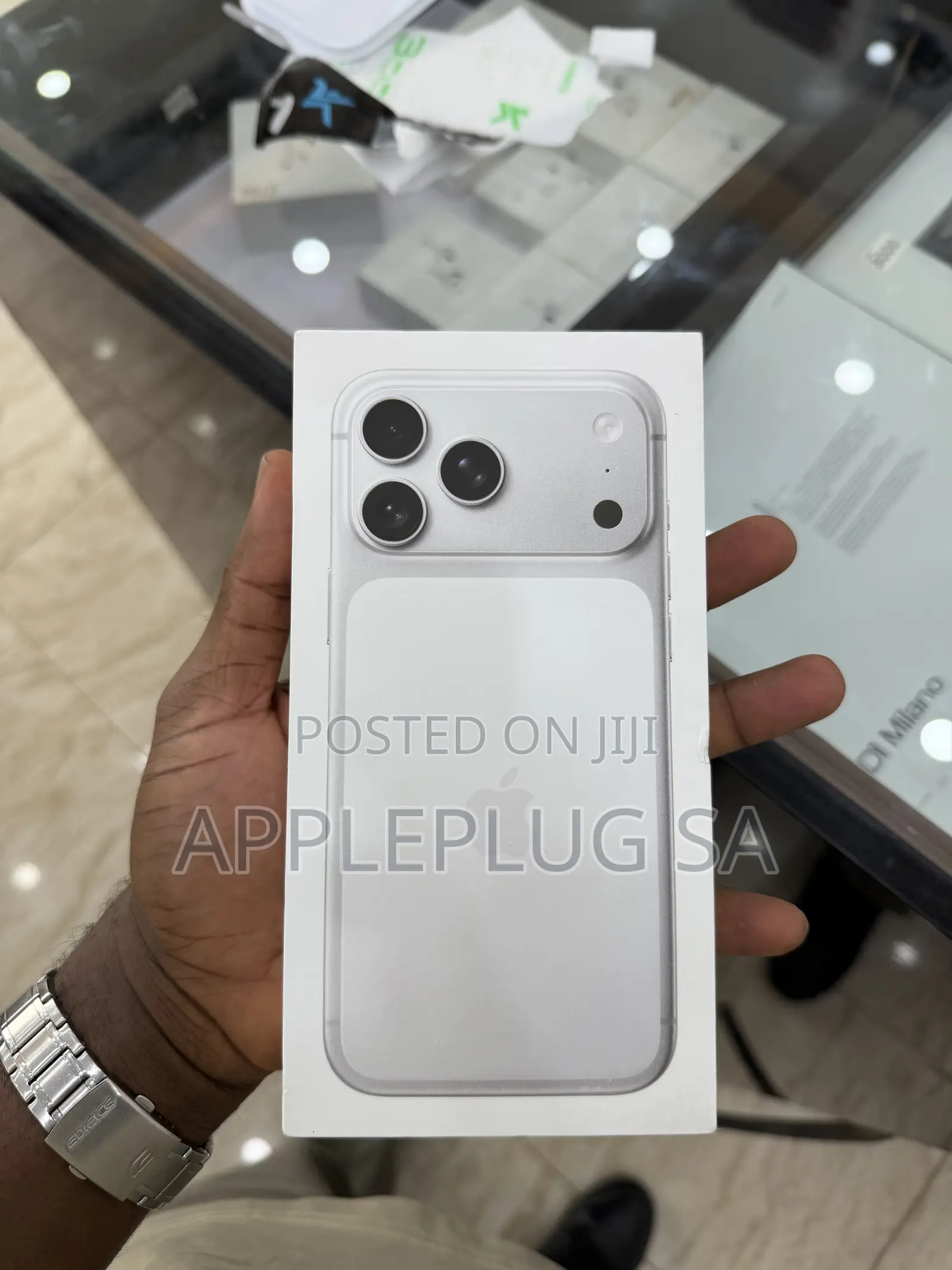 New Apple iPhone 17 Pro Max 256 GB Silver