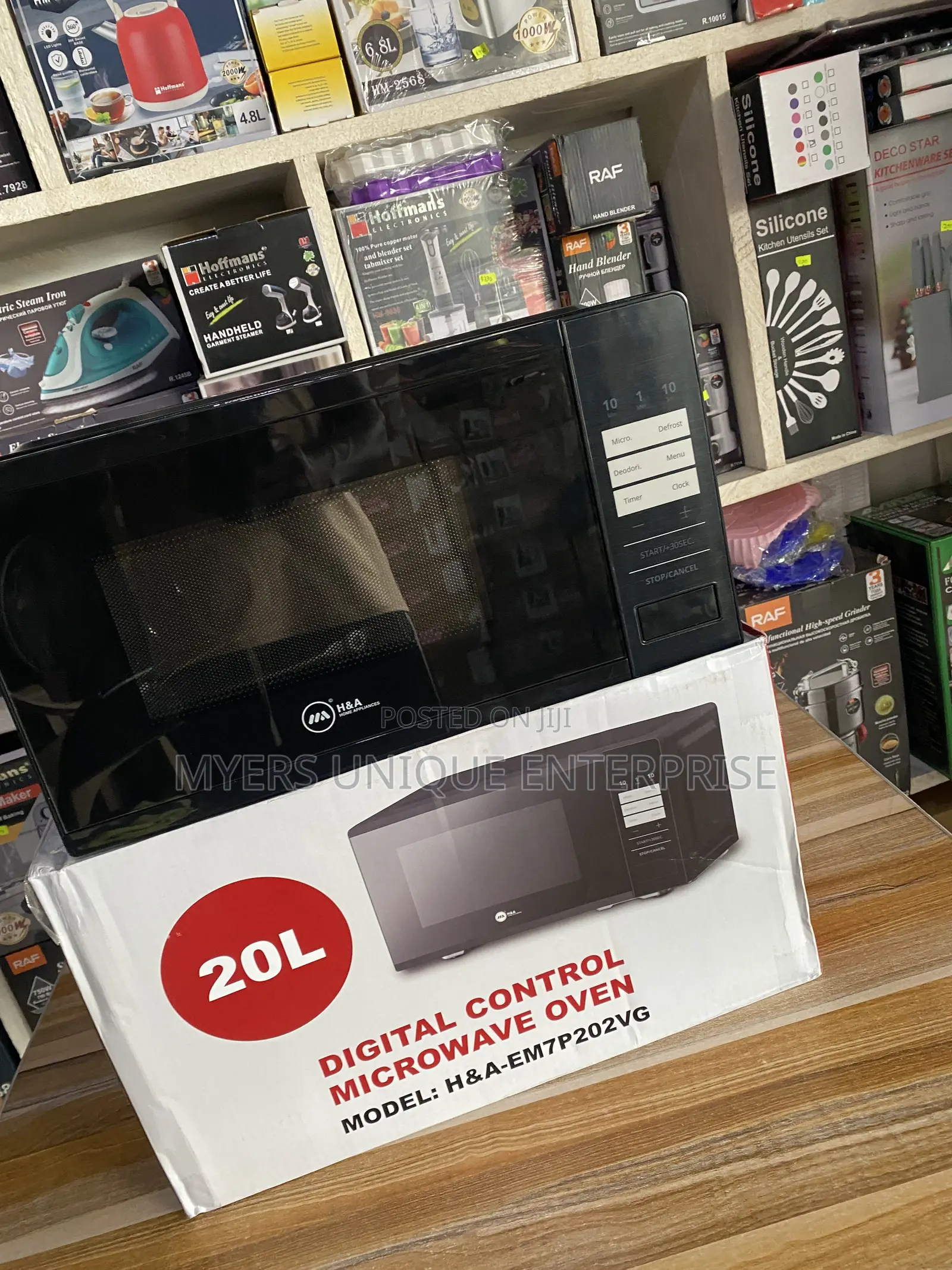 20 Liters Digital Microwave Oven - Touch Control