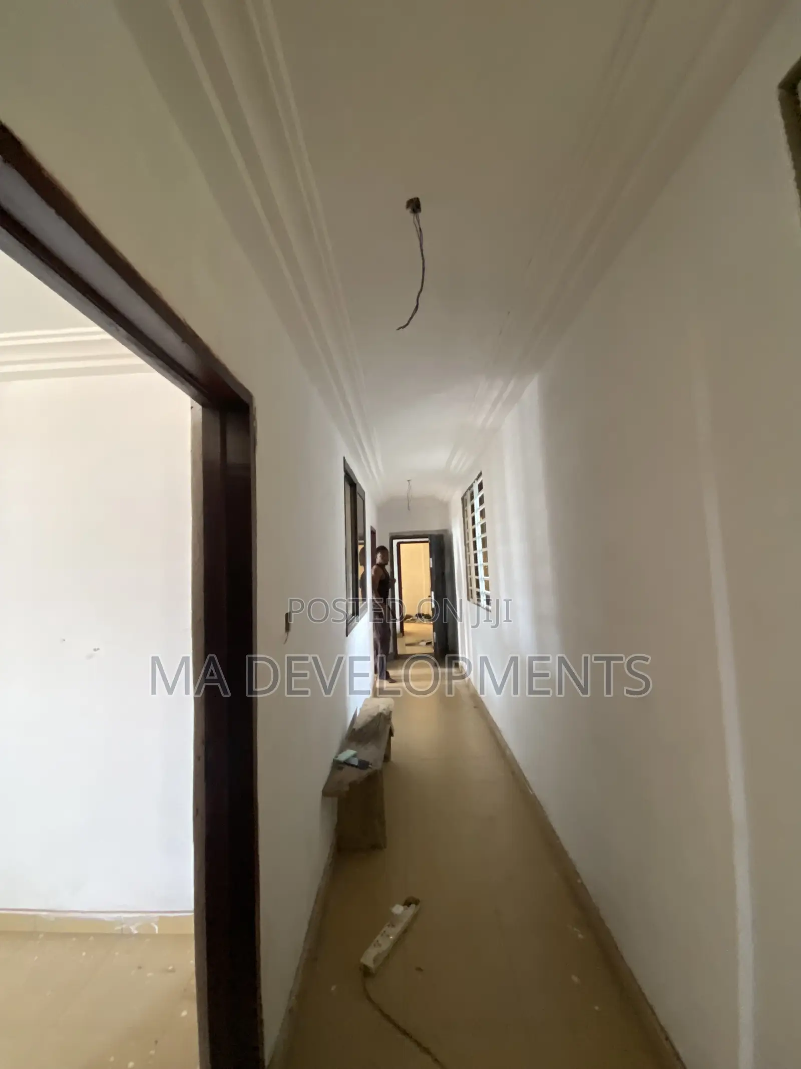 500 SQ Meter Warehouse With 2 Bedroom Apartments for Rent Achimota