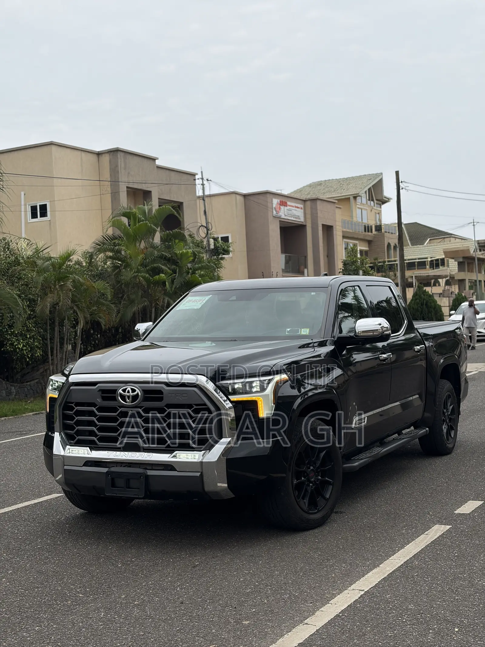 Toyota Tundra 1794 Edition CrewMax 5.5' Bed 2023 Black