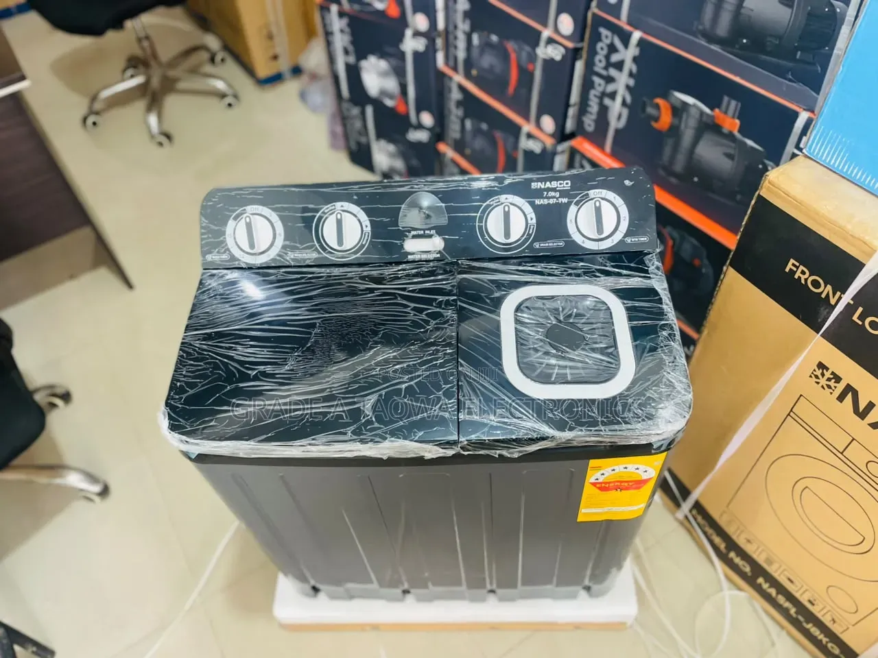 Efficient Nasco 7kg Semi-Automatic Top Load Twin-Tub Washing Machine