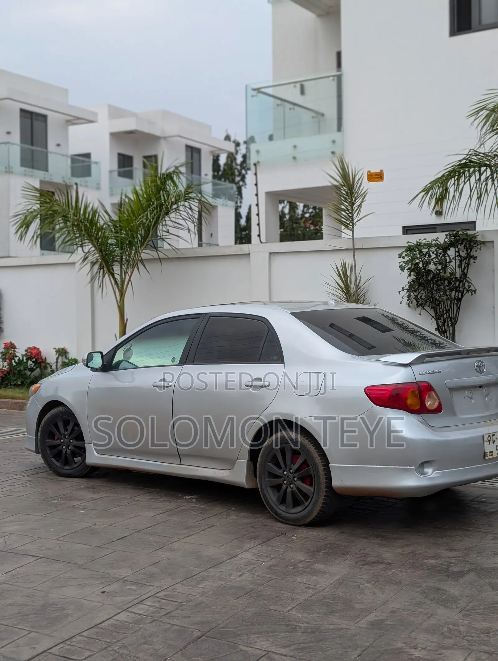 Toyota Corolla S 4dr Sedan (1.8L 4cyl 4A) 2010 Gray