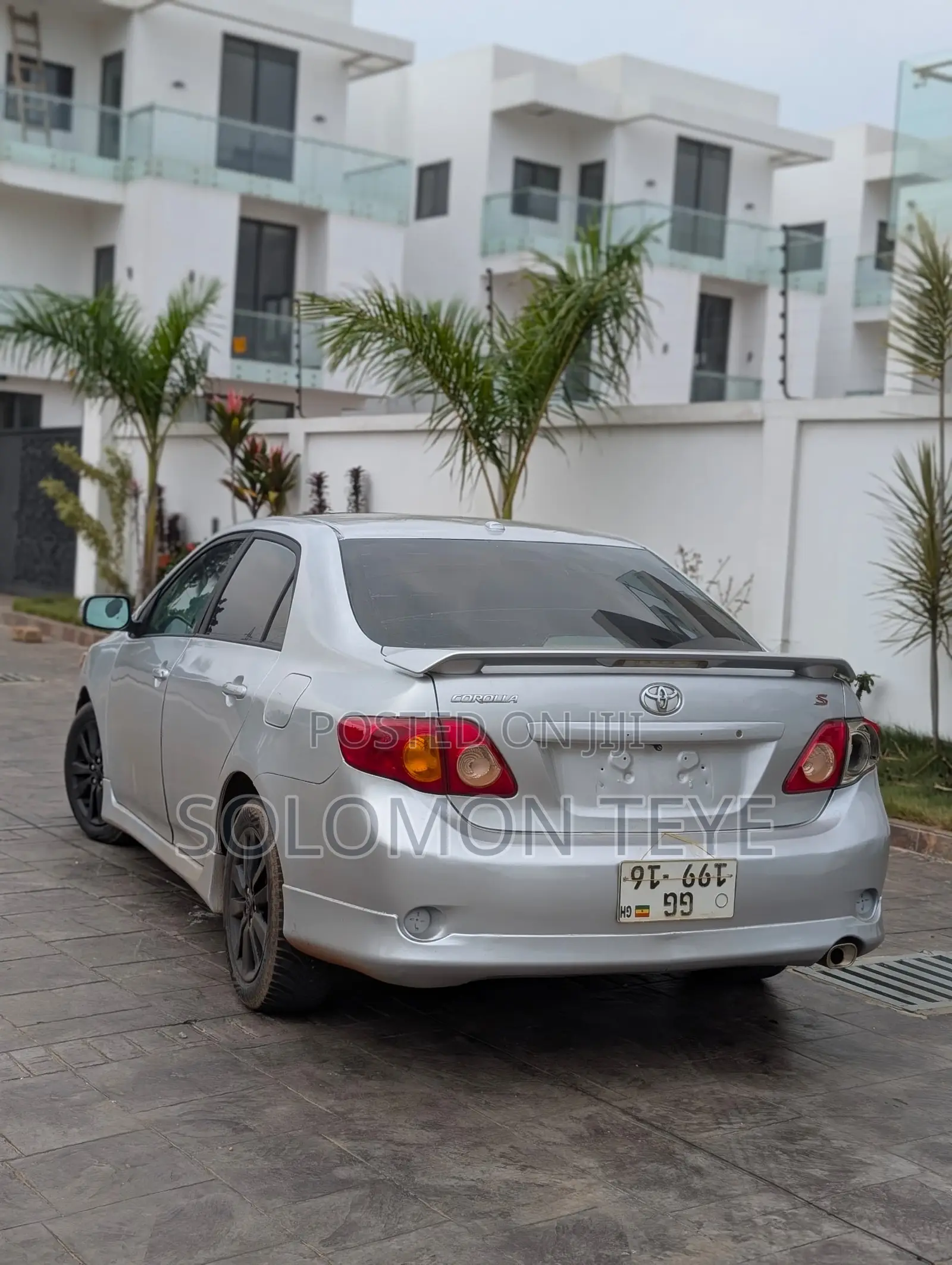 Toyota Corolla S 4dr Sedan (1.8L 4cyl 4A) 2010 Gray