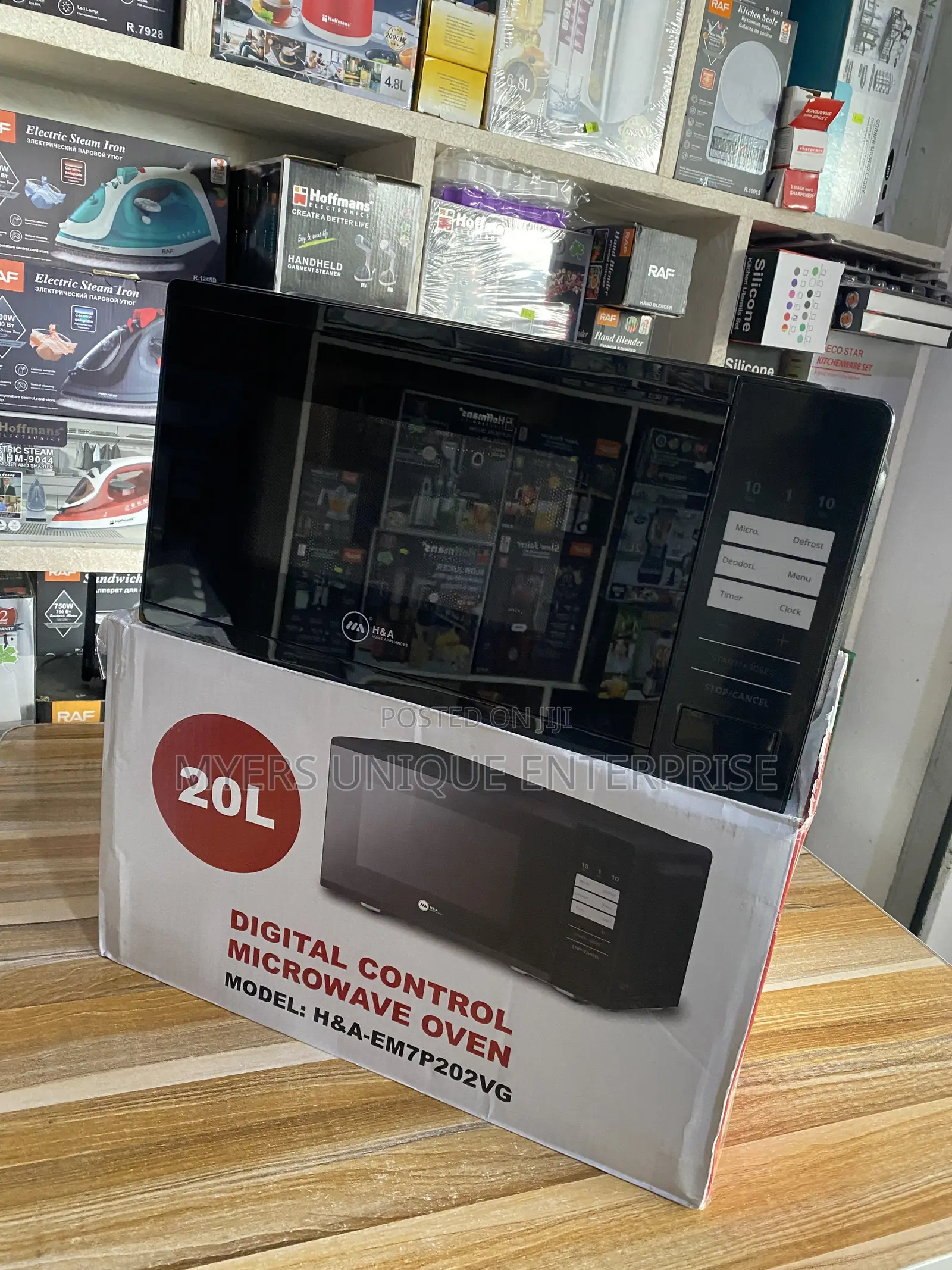 20L Digital Microwave - Defrost Reheat Function