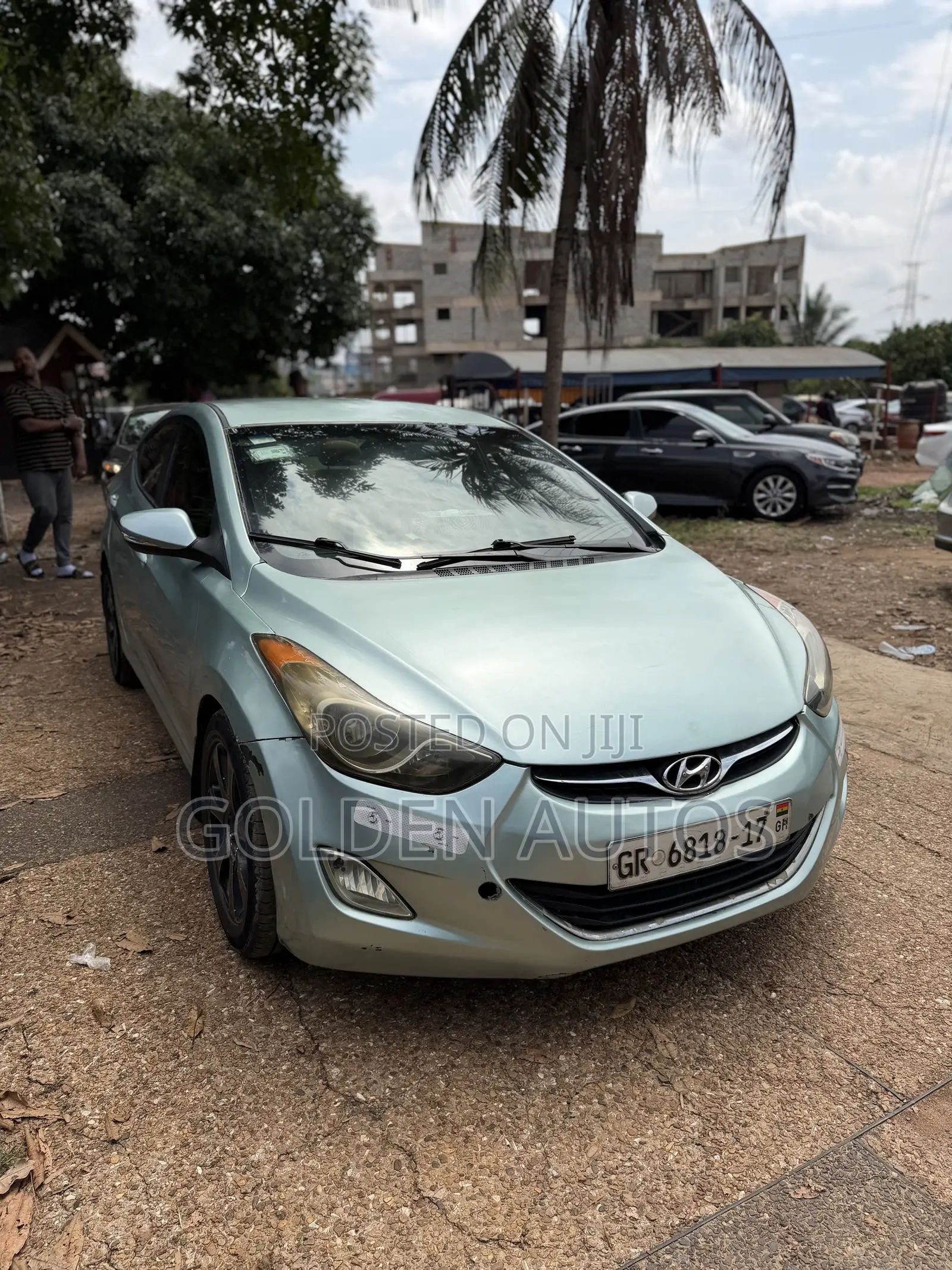 Hyundai Elantra 2012