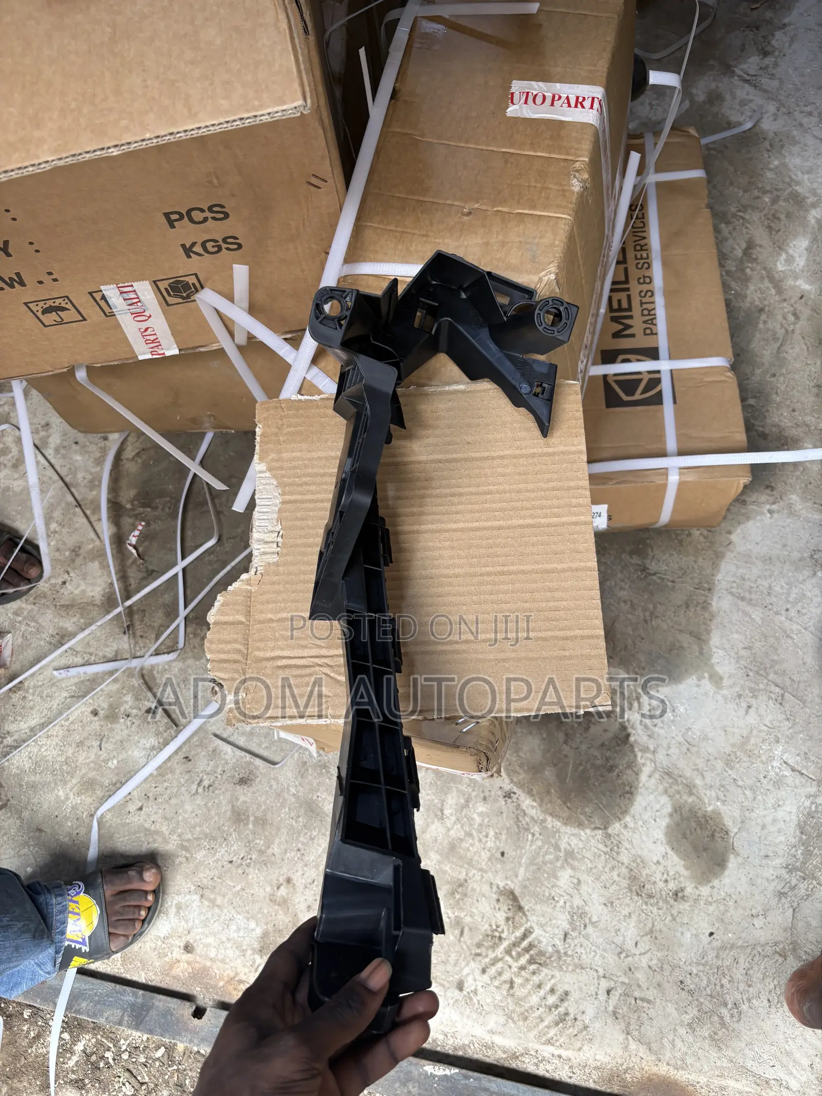 Honda CRV Headlight Seat 2013 2014 2015 2016