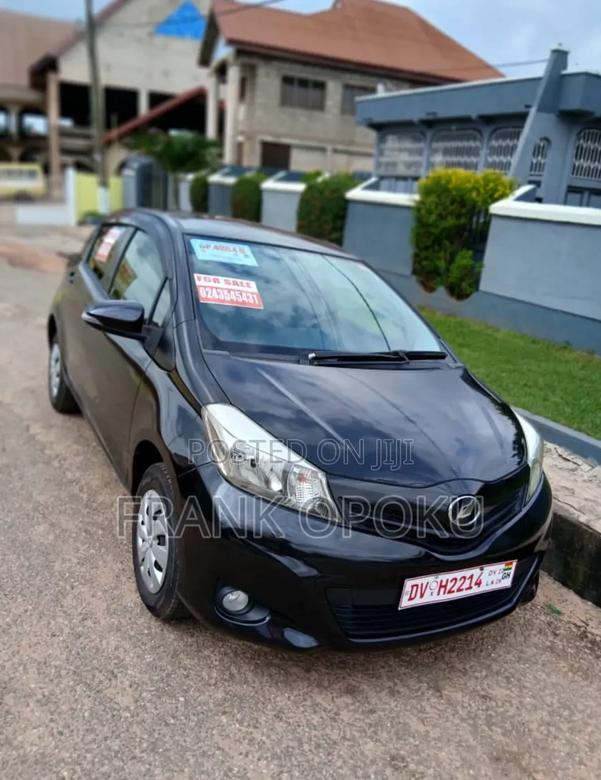 Toyota Vitz 2014 Black