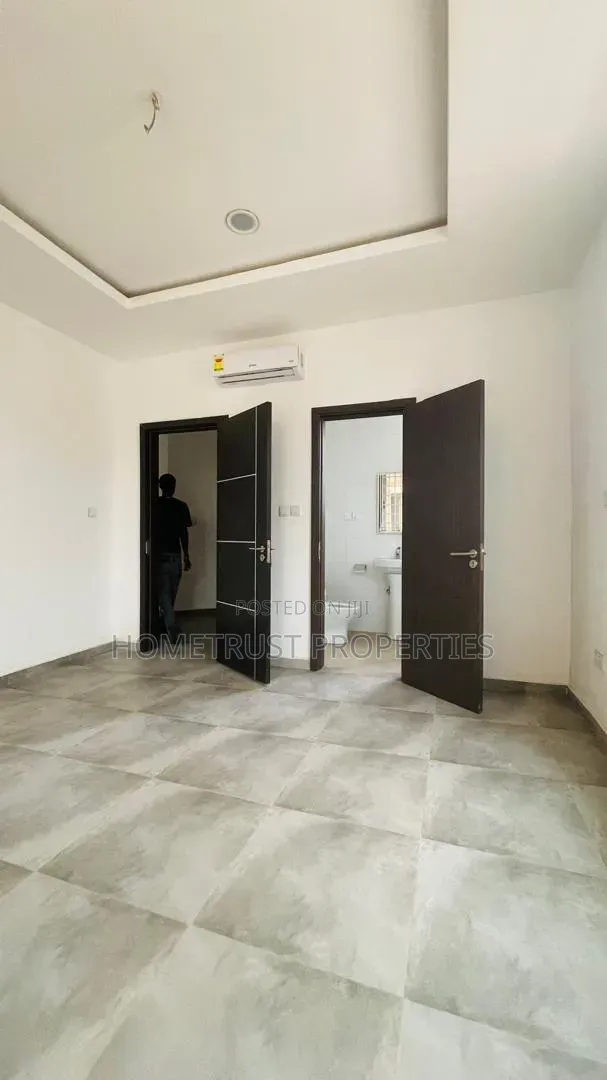4bdrm Duplex in Ga Odumase, Pokuase for sale