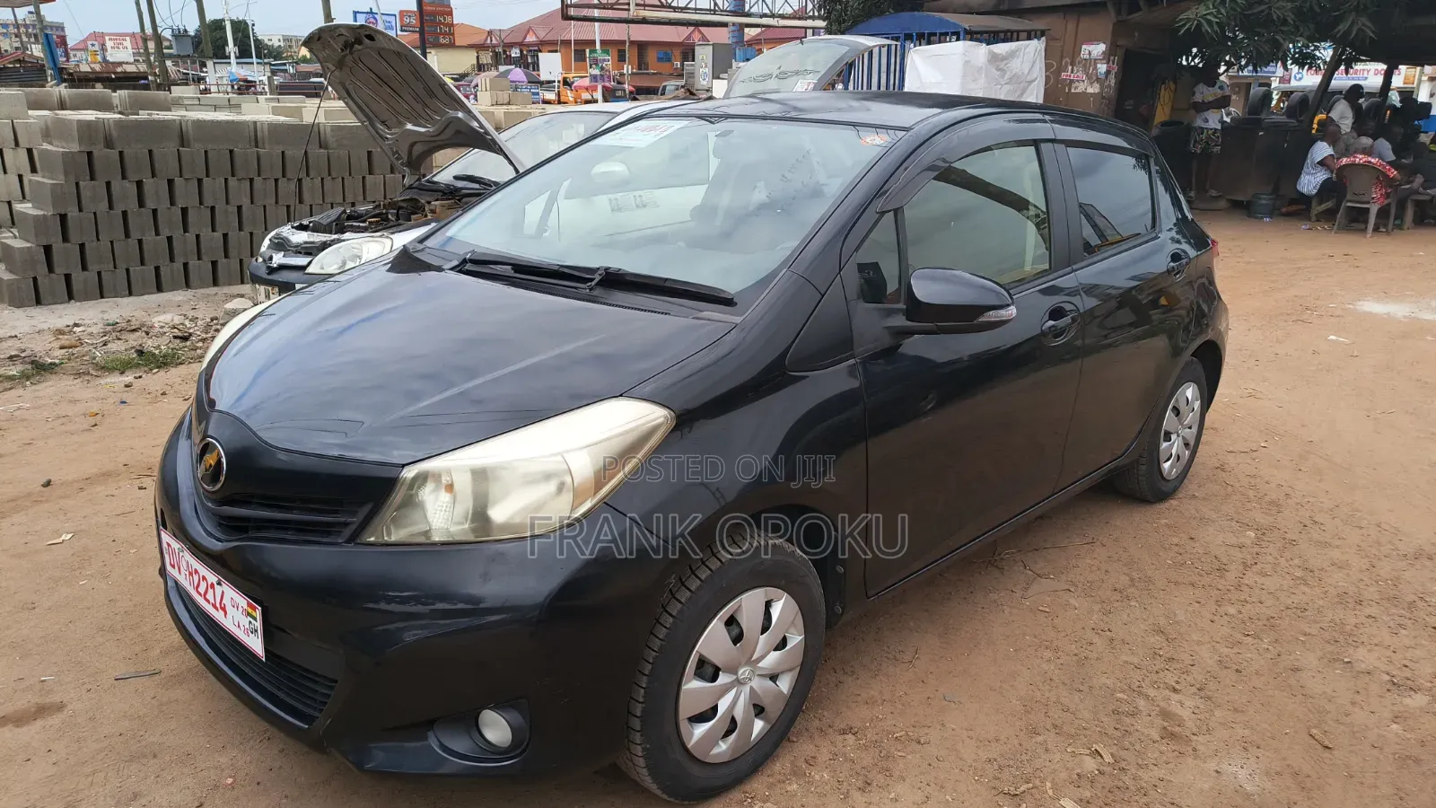 Toyota Vitz 2014 Black