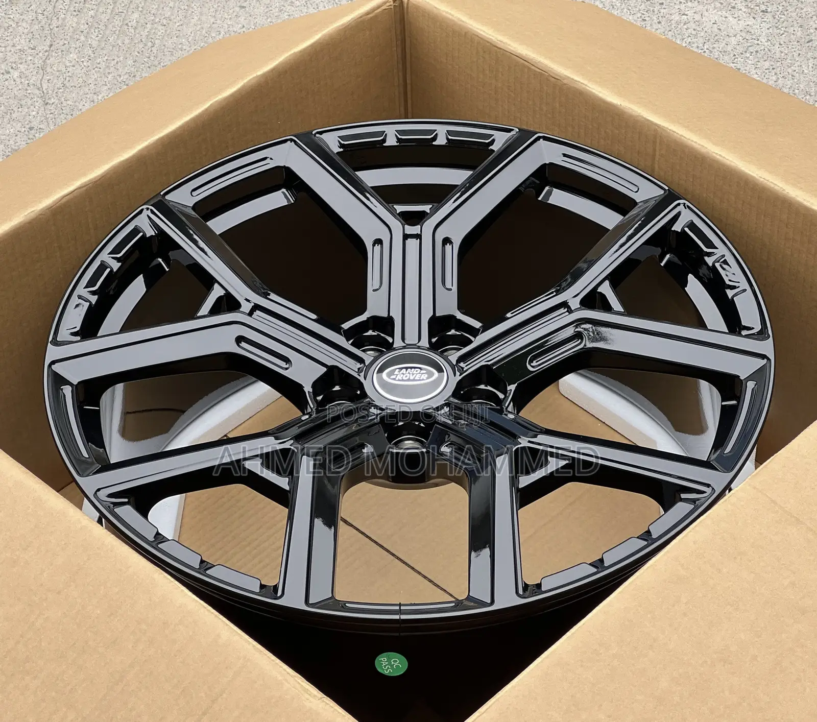 Range Rover Rim 22 (All Black)