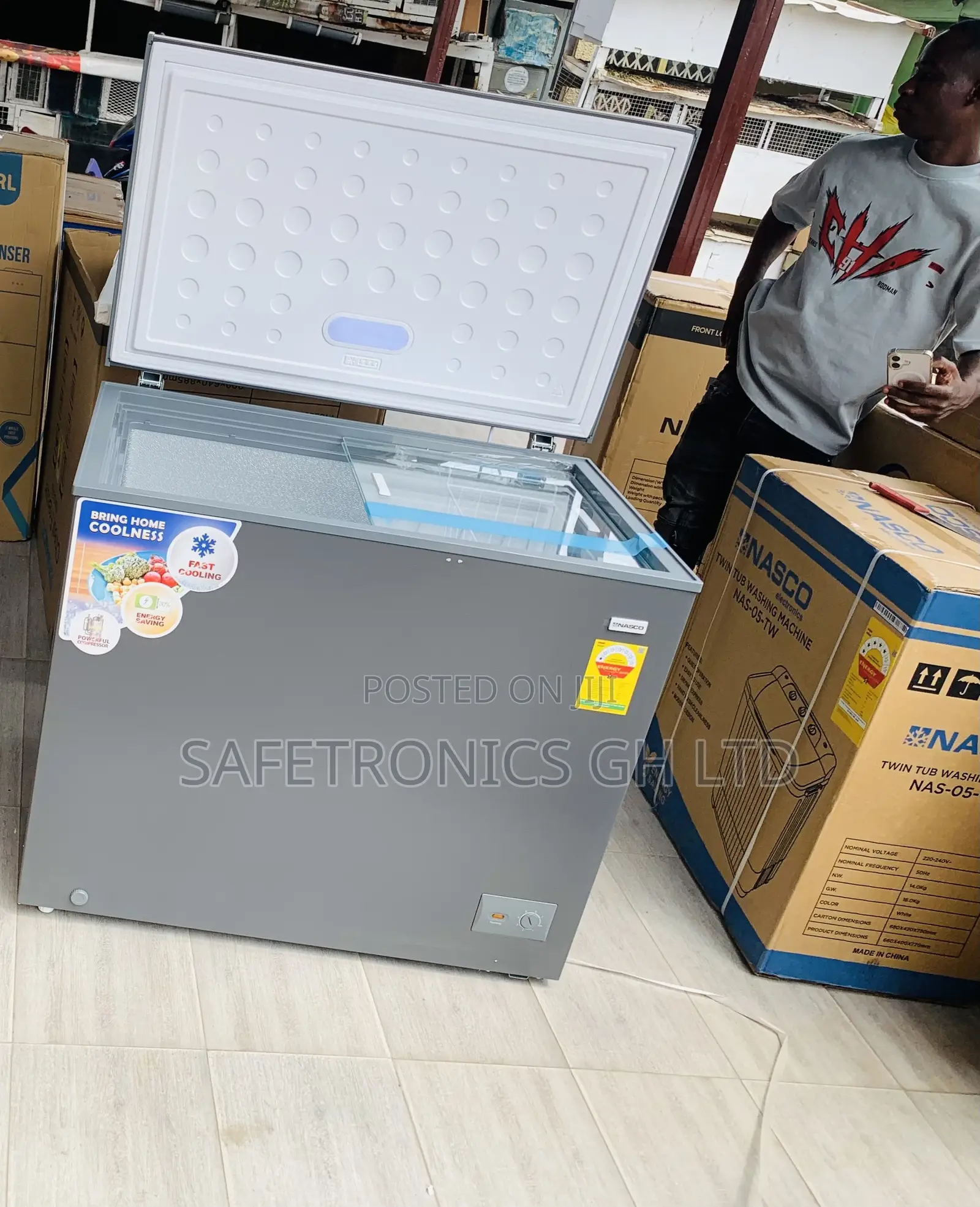 Durable Nasco 238 LTRS Chest Freezer-Nas-300fl Singledoor