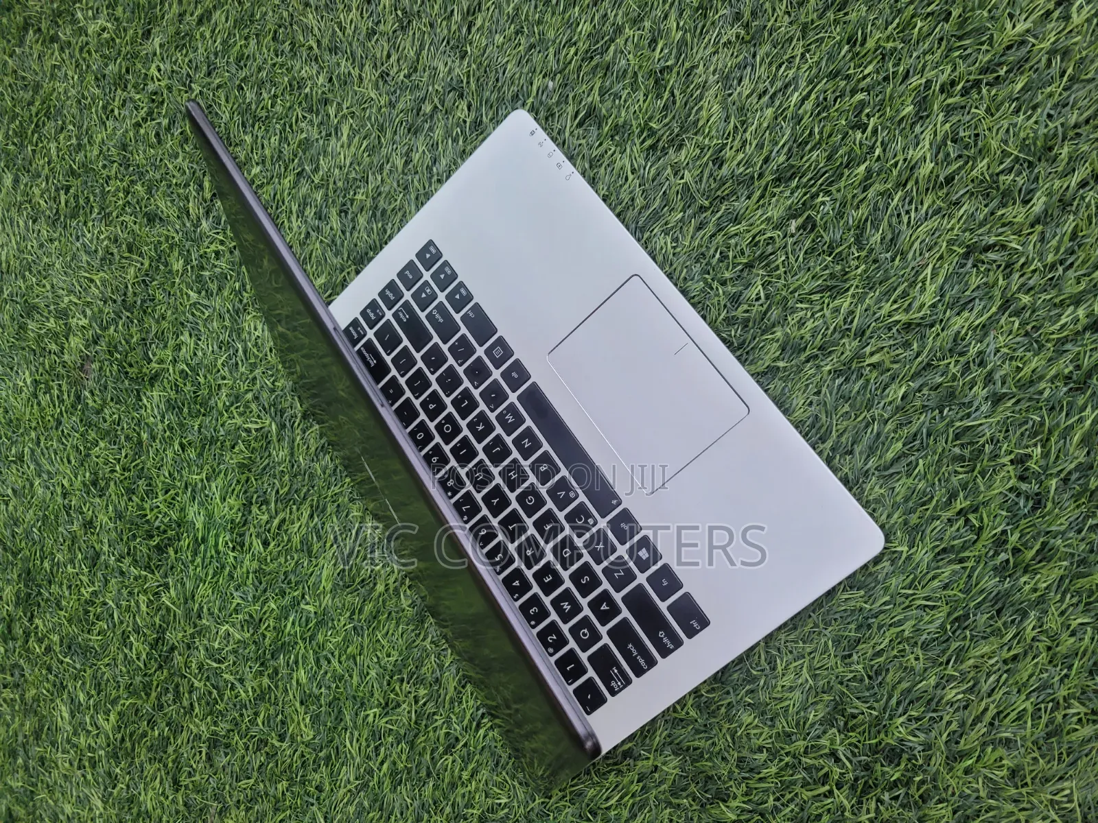 Laptop Asus VivoBook S400CA 8GB Intel Core i3 HDD 500GB