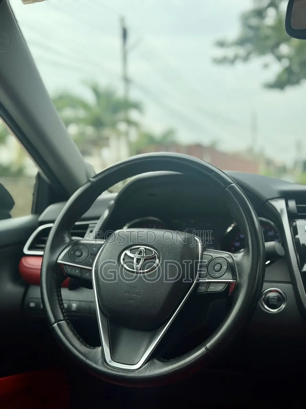 Toyota Camry XSE (2.5L 4cyl 8A) 2019 White