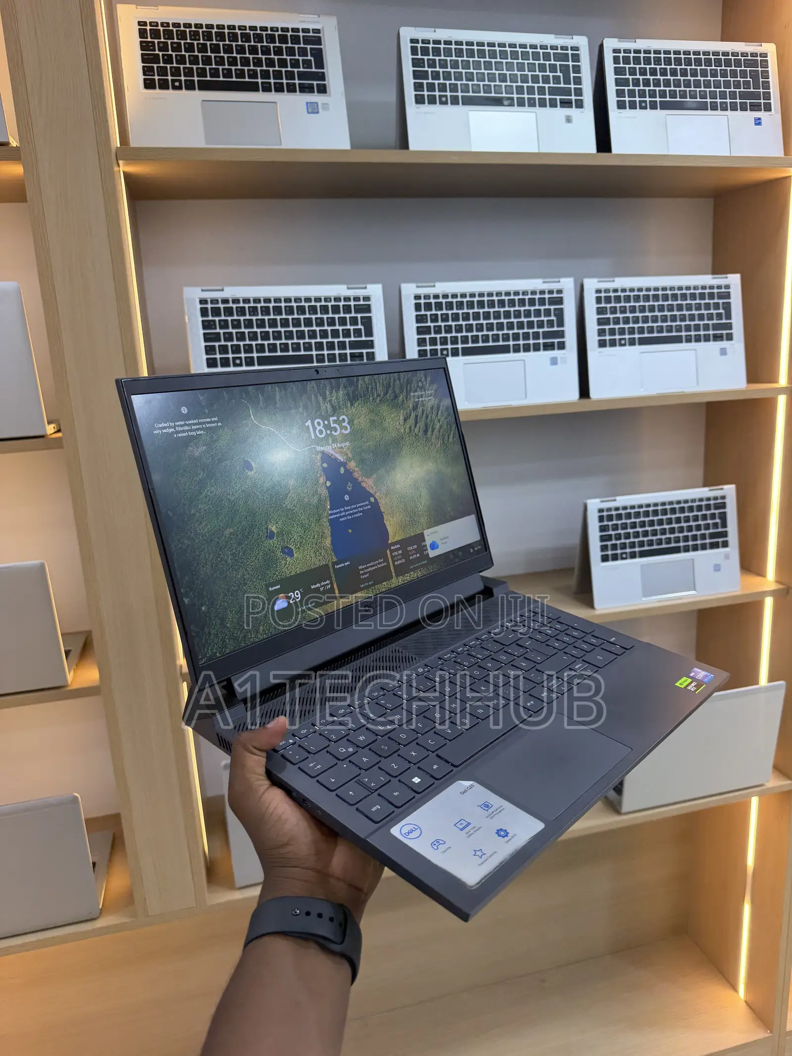Laptop Dell Inspiron 15 5530 16GB Intel Core i7 SSD 1T