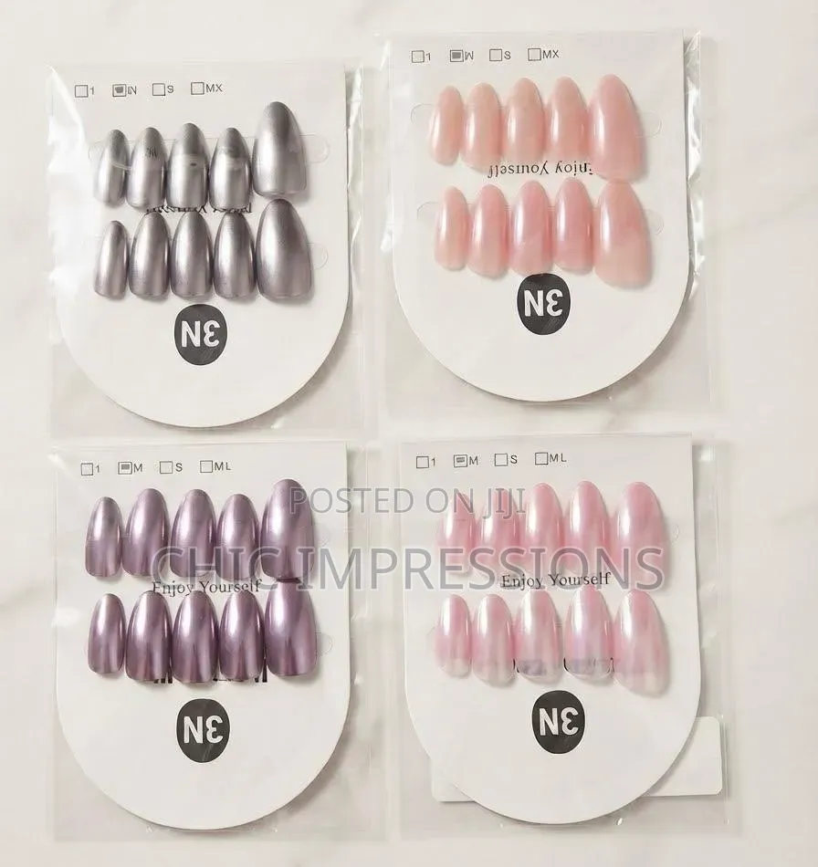 Cat Eye Press on Nails