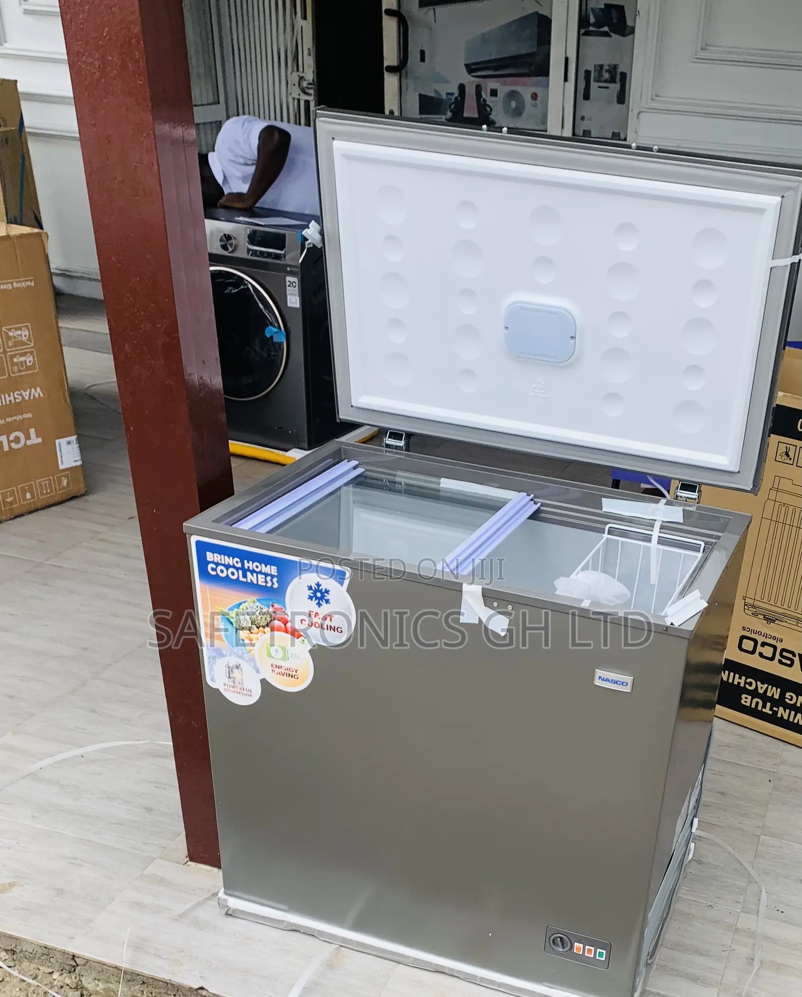Newly Bulky Nasco NAS-230SK Single-Door 198-Litre Chest Freezer