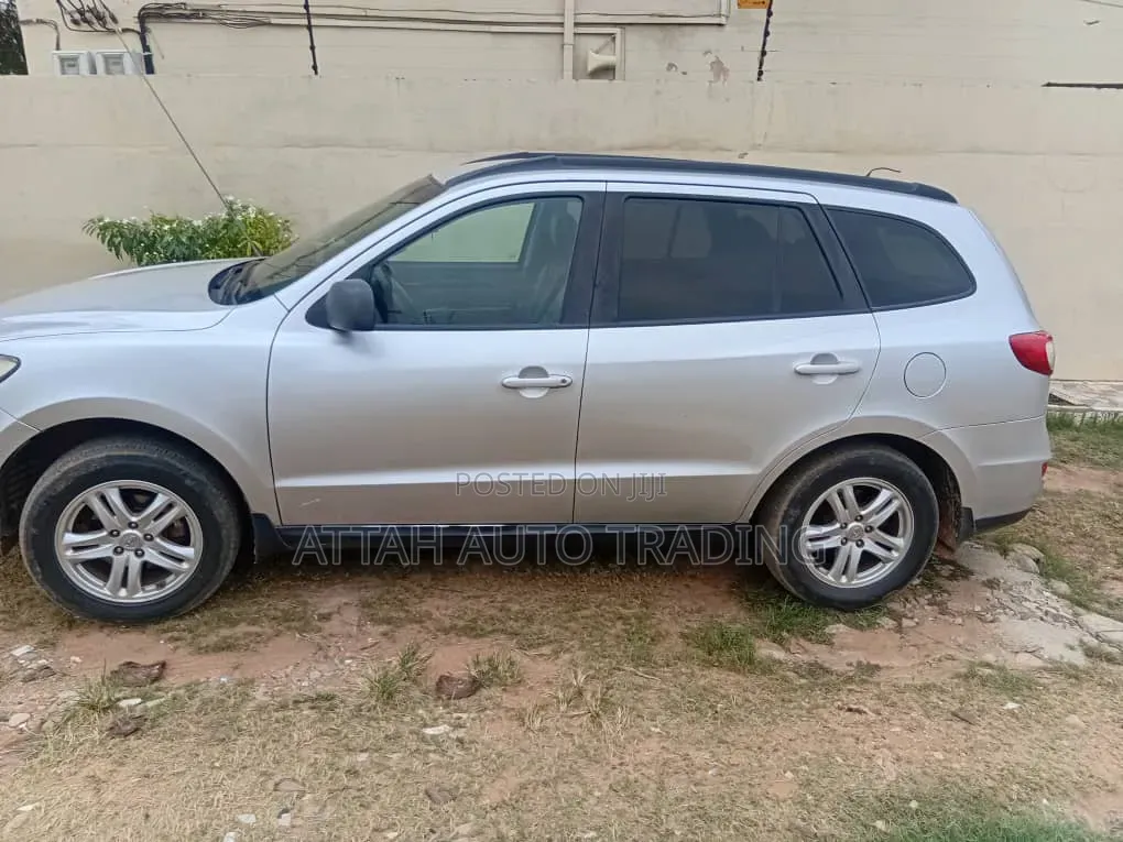 Hyundai Santa Fe 2015 Silver