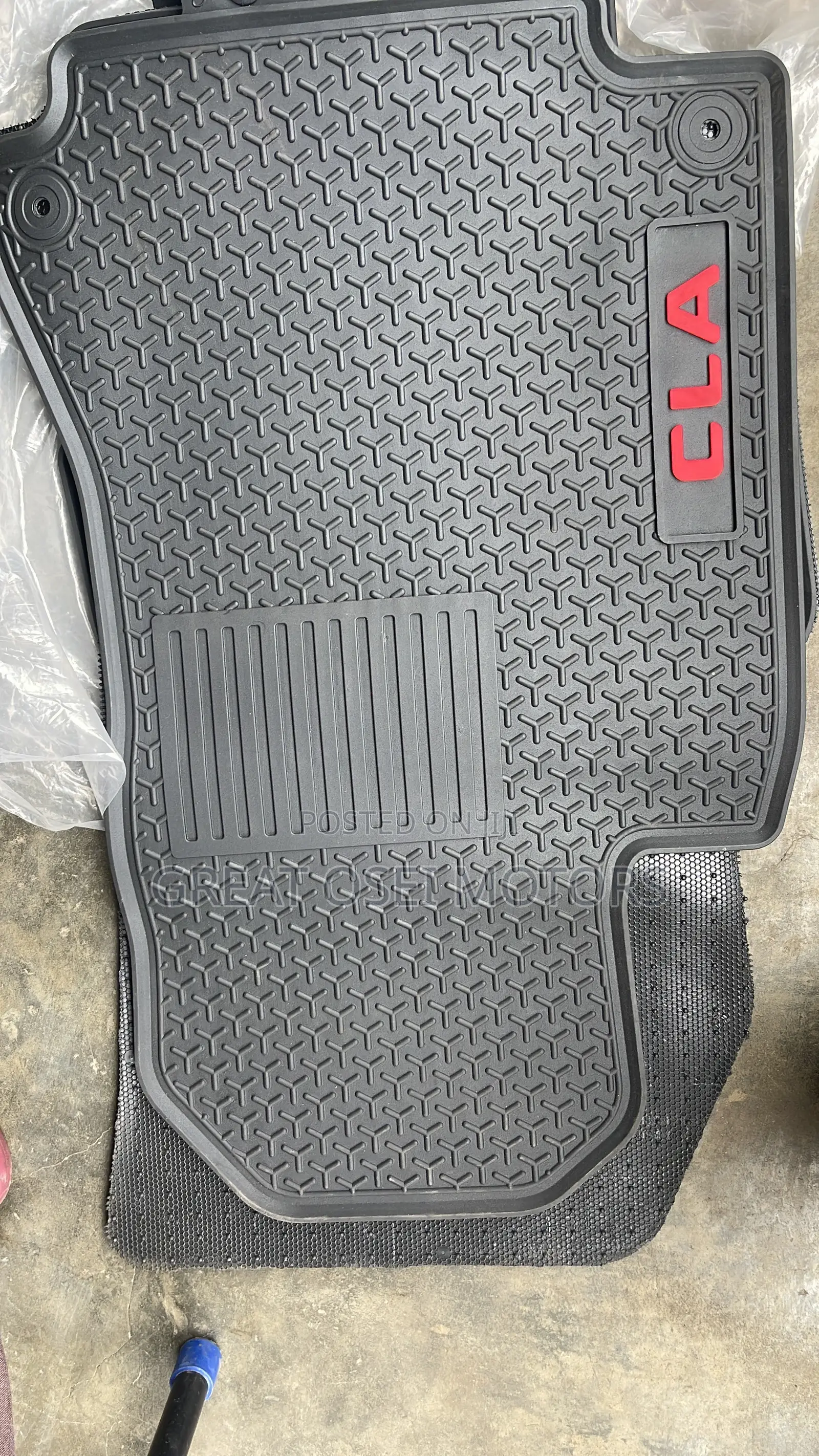 Mercedes Benz Carpet/ Floor ( CLA and GLA)