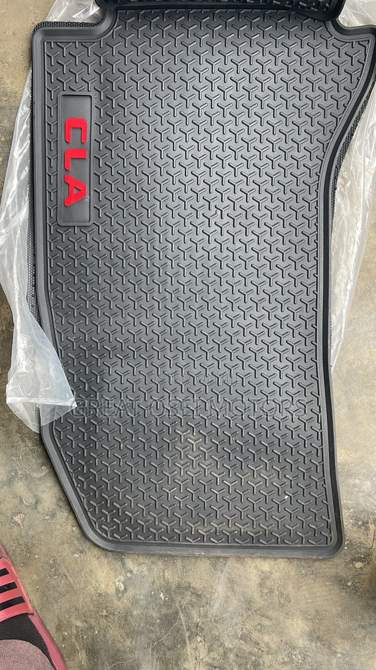 Mercedes Benz Carpet/ Floor ( CLA and GLA)