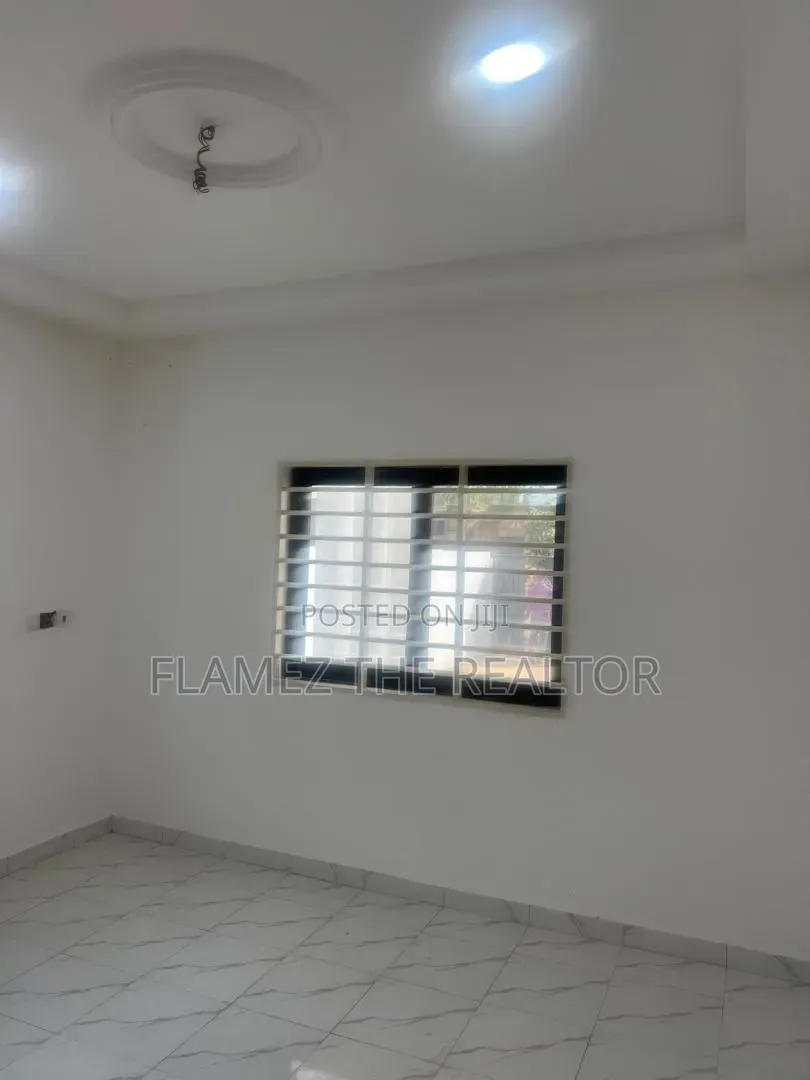 3bdrm House in Macedonia Junction, Amasaman for sale