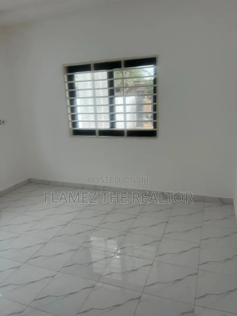 3bdrm House in Macedonia Junction, Amasaman for sale
