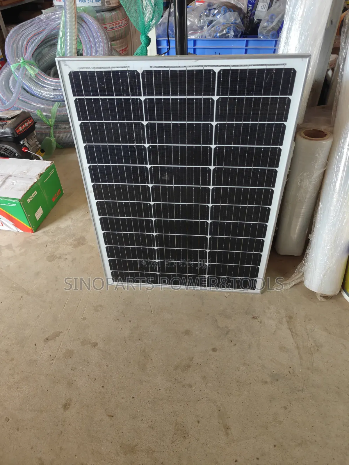 Fibon Solar Portable Power Station With Solar Panel. 500W AC 384Wh