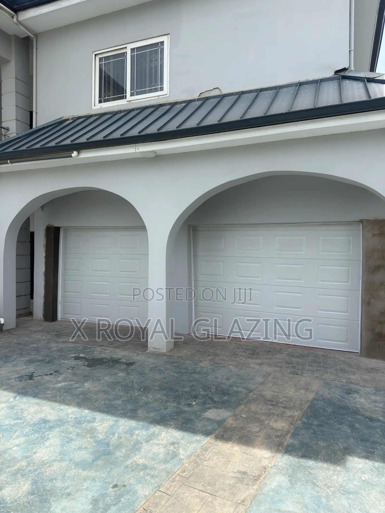 Double Face Remote Control White Garage Door Well Installed
