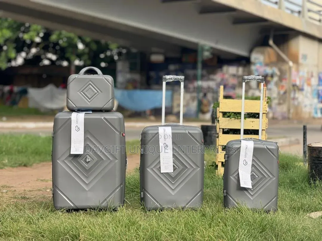 4in1 Quality Unbreakable Traveling Bag Set