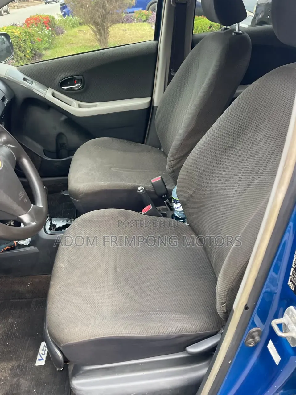 Toyota Vitz 2010 Blue