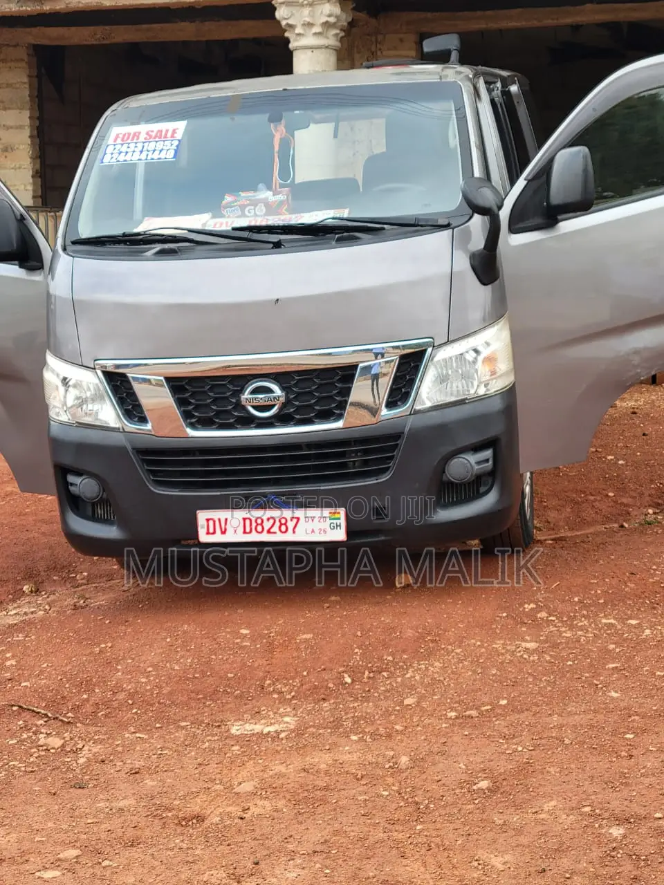 Nissan Caravan (Urvan) 2016 Grey