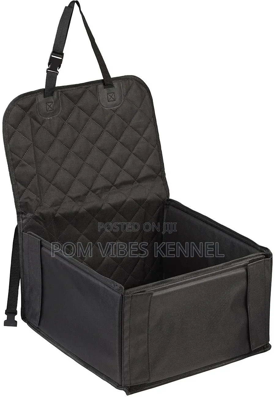 This Relaxdays Black Foldable Dog Car Seat for Small Pets Up to 8 Kg