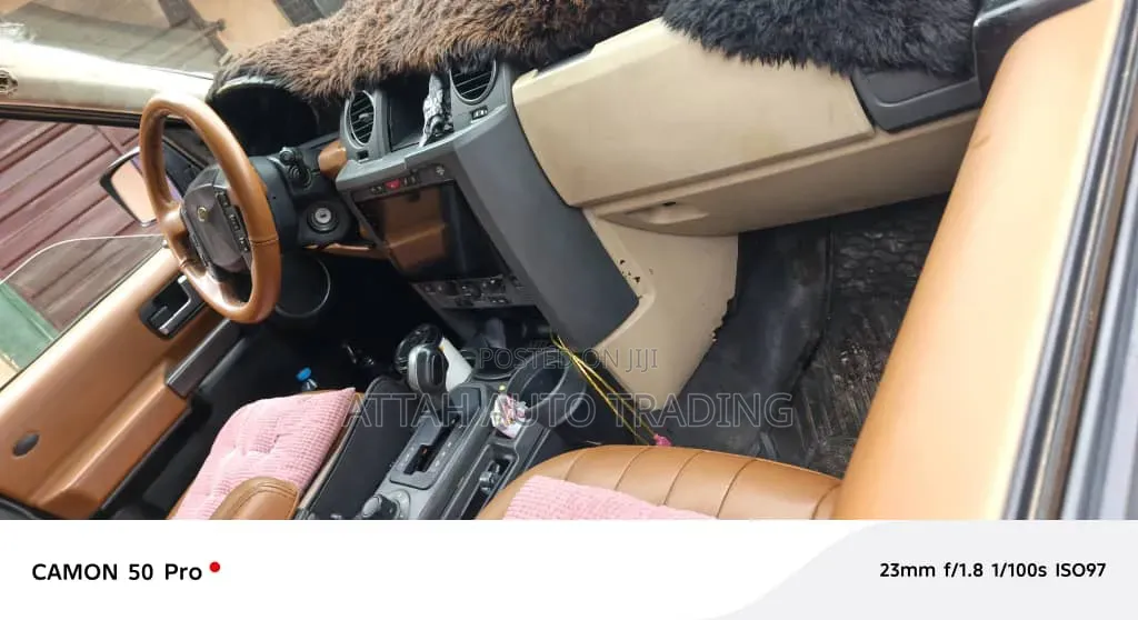 Land Rover Discovery 2009 Black