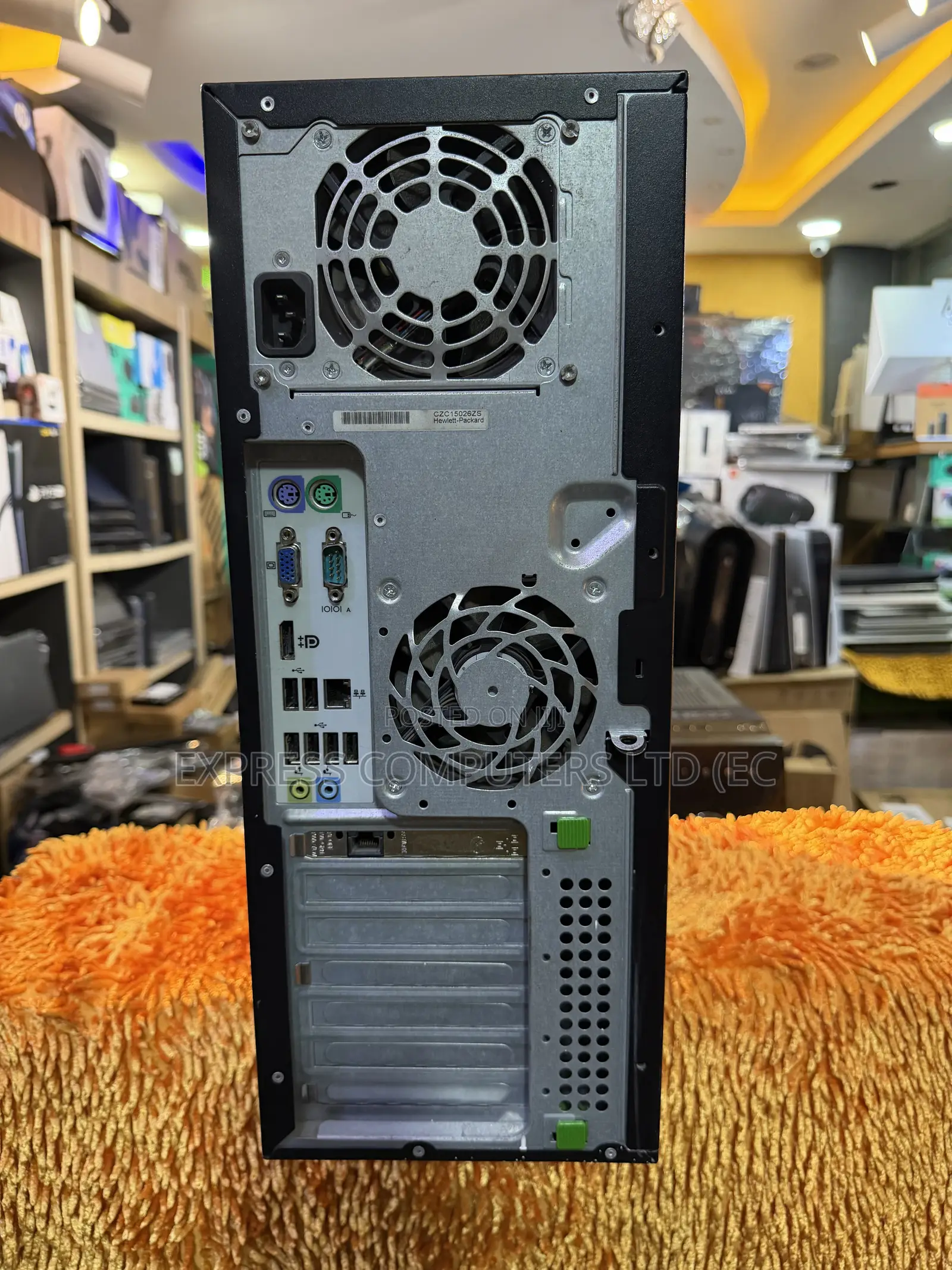 Desktop Computer HP 16GB Intel Core i7 HDD 500GB