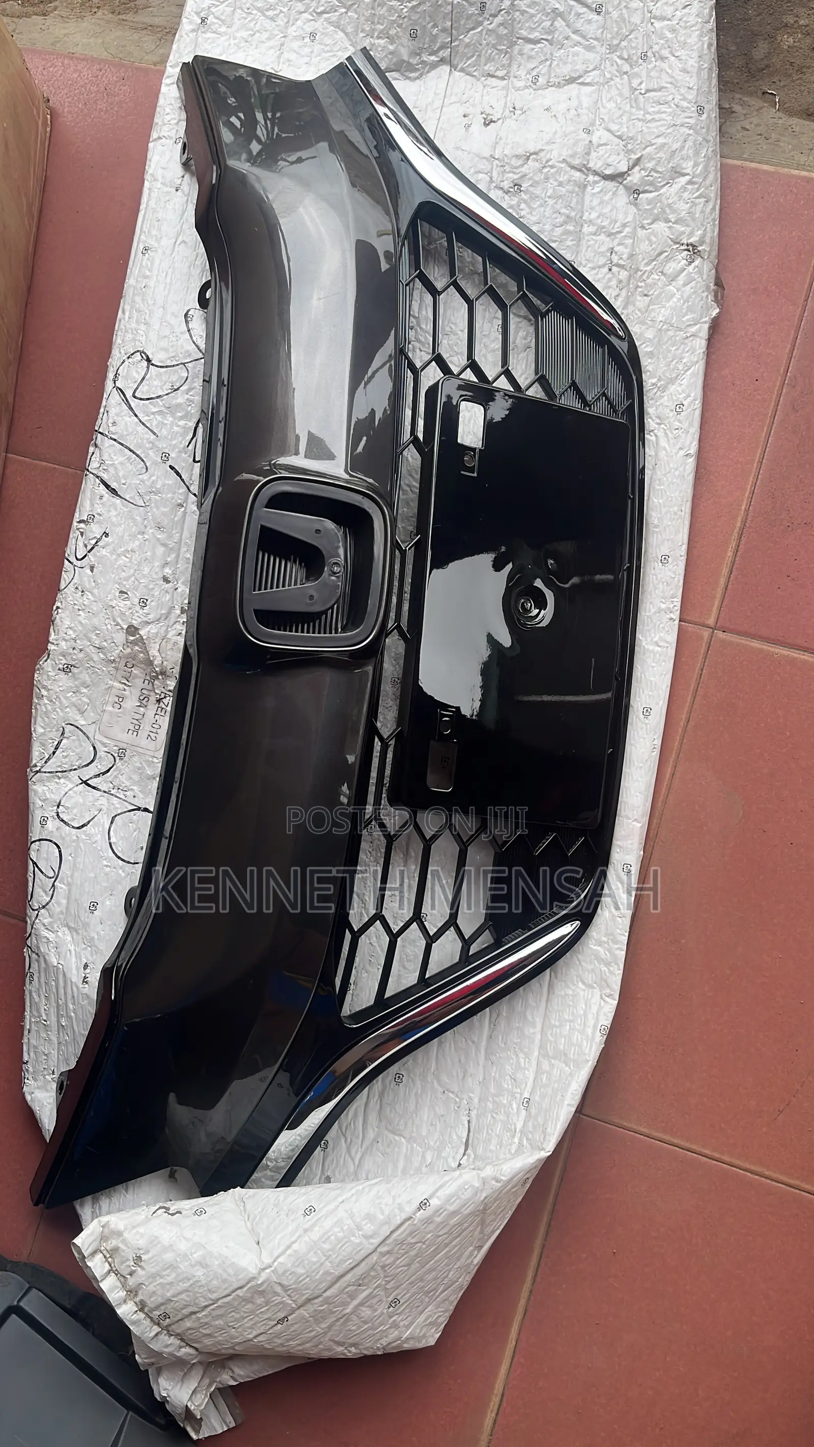 Honda HRV 2015-2018 Front Grill